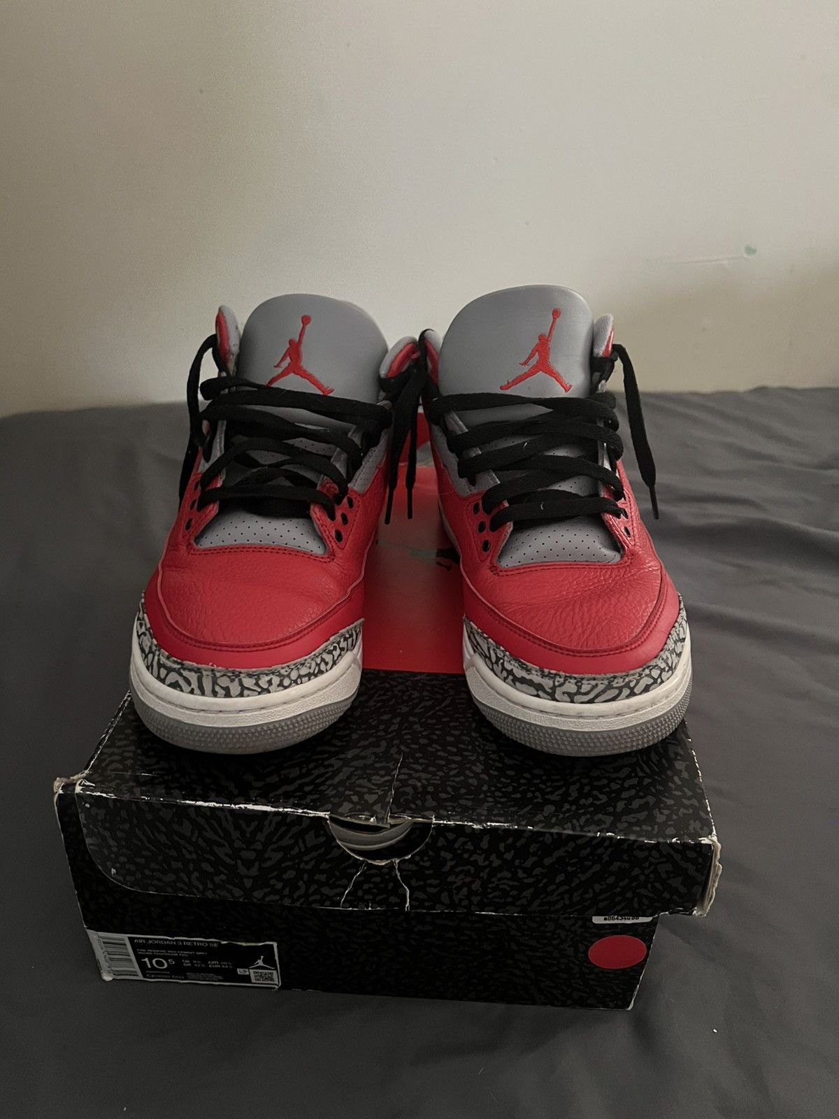 Jordan Brand Jordan 3 Size US 10.5 / EU 43-44 - 1 Thumbnail