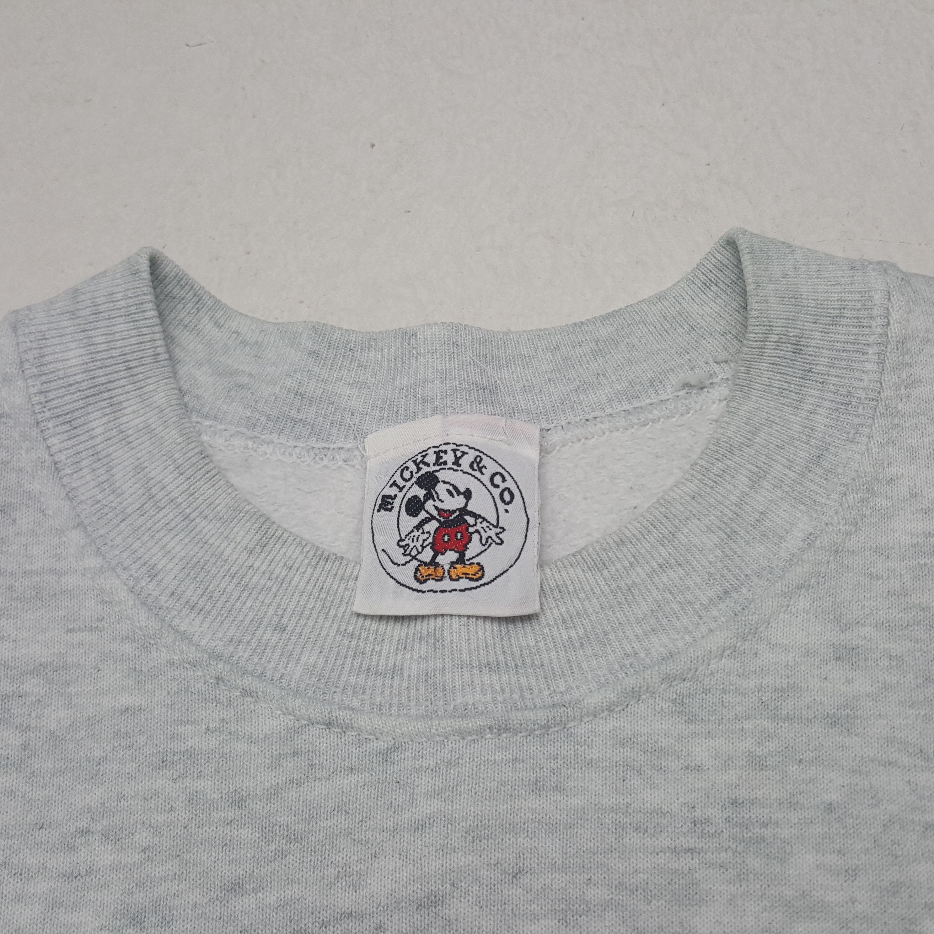 Disney × Mickey & Co. × Vintage Vintage Mickey Mouse Disney Cartoon Character Sweatshirt Size US XL / EU 56 / 4 - 4 Thumbnail