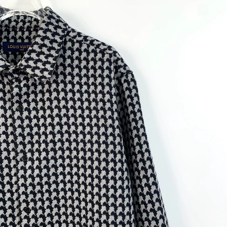 Louis Vuitton Louis Vuitton Black houndstooth full-print wool lapel long Size US XL / EU 56 / 4 - 3 Thumbnail