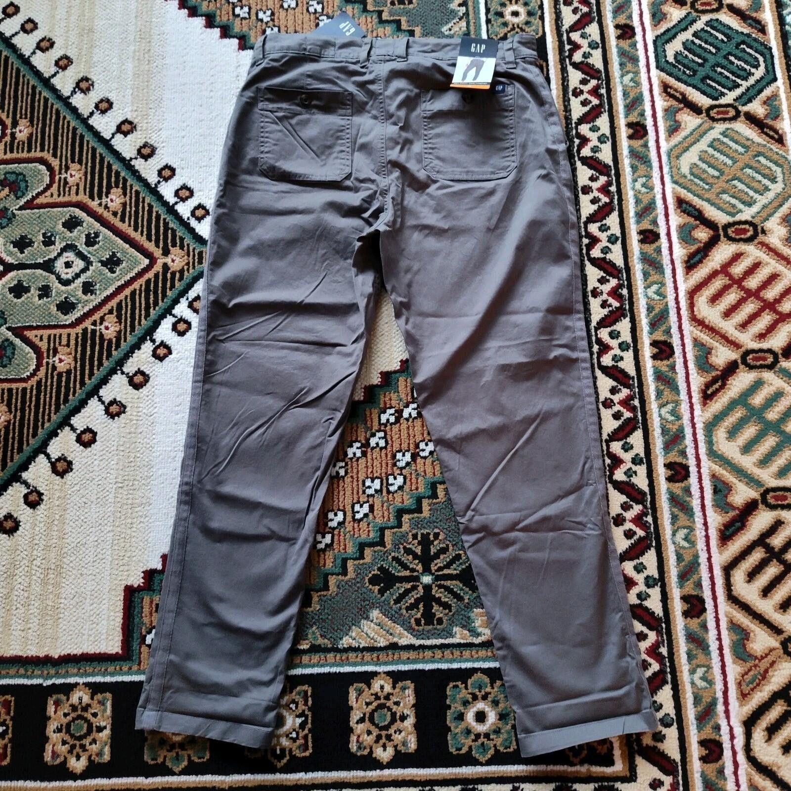 Gap GAP Jeans, Women's Size 12,Gray, Straight Leg Size 34" / US 12 / IT 48 - 2 Thumbnail
