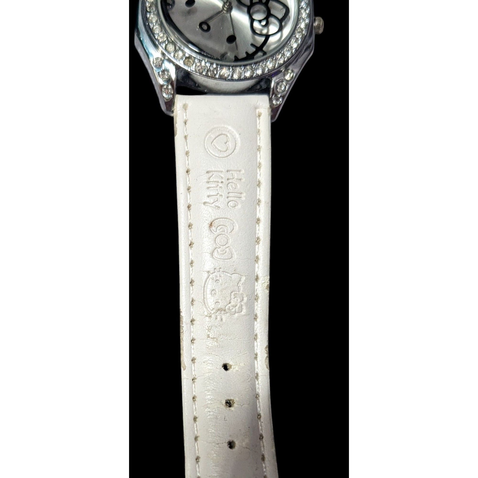 Other Hello Kitty White And Silver Tone Rhinestone Analog Watch Size ONE SIZE - 6 Thumbnail