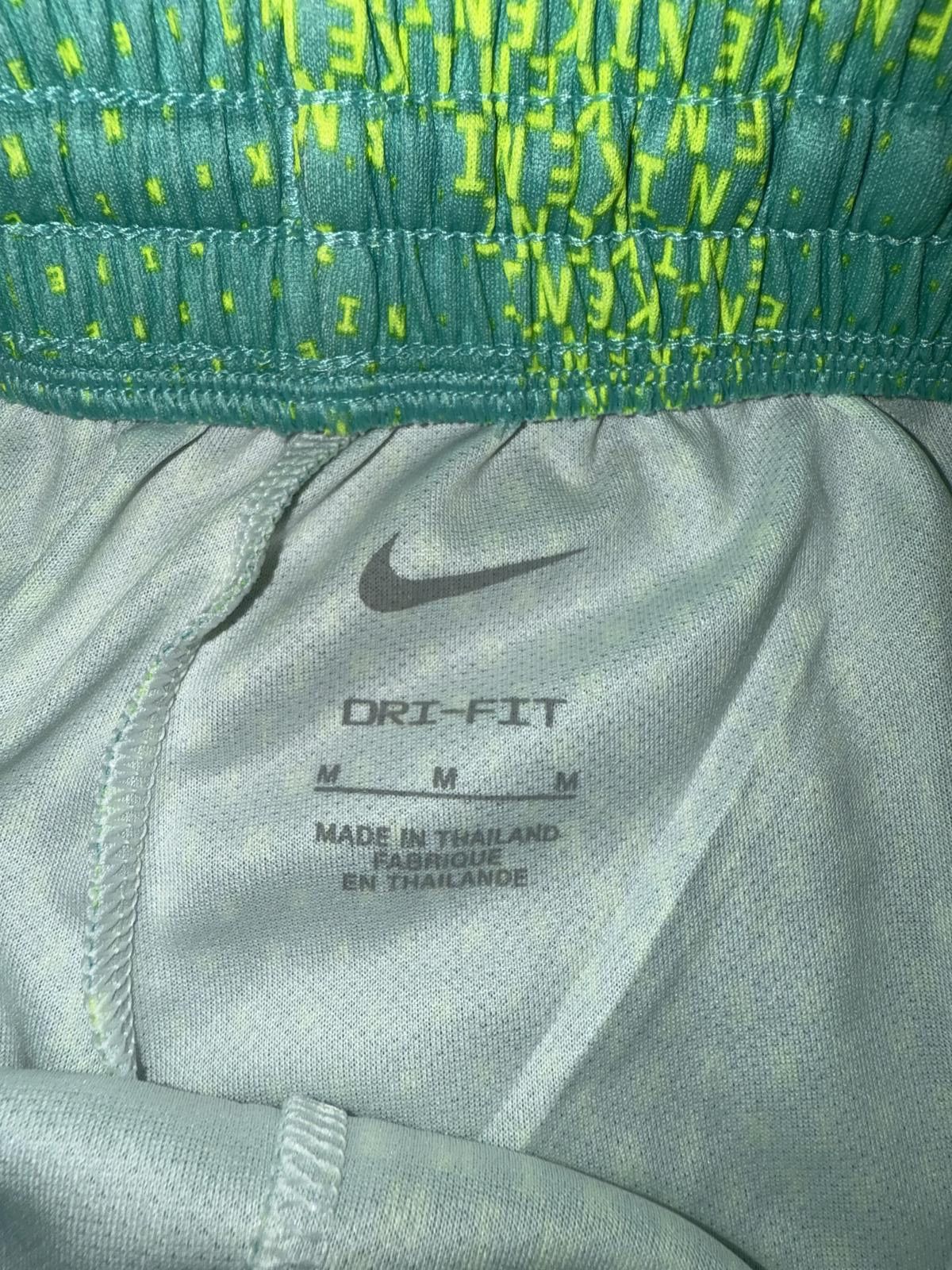 Nike Nike Boys Performance Dri-Fit All Over Print Shorts Sample Size US 26 / EU 42 - 4 Thumbnail