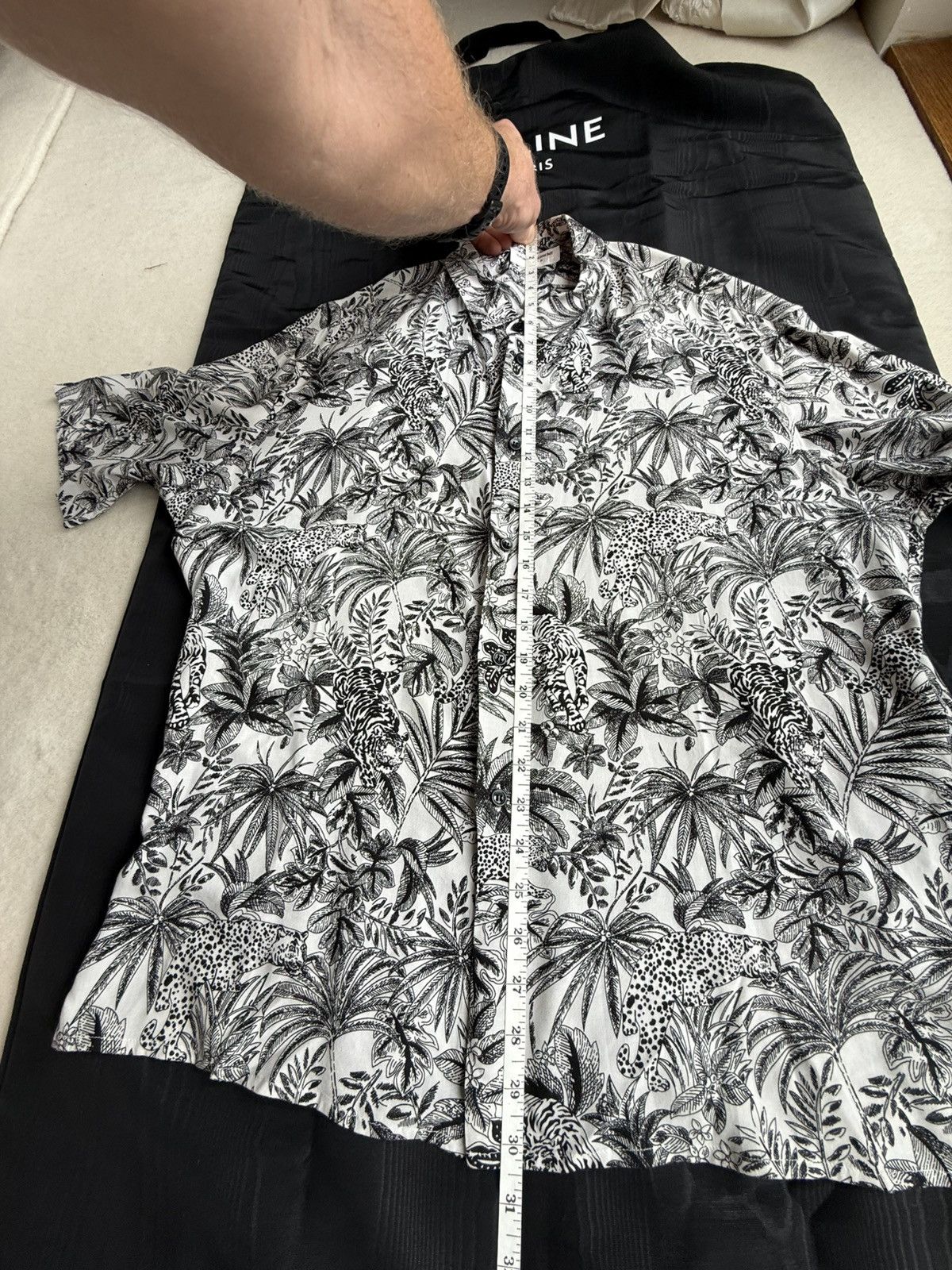 Saint Laurent Paris SS21 Saint Laurent jungle animal print Hawaiian shirt 41 Size US L / EU 52-54 / 3 - 5 Thumbnail