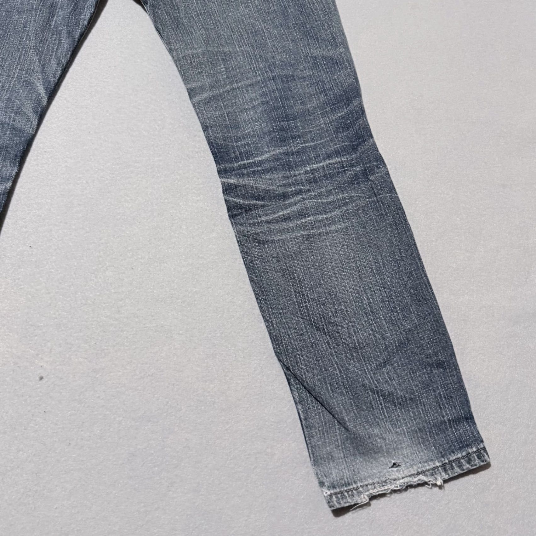 Levi's Levi's Jeans Men Blue Denim Distressed Low Rise Straight Zip Fly 32x28 Size US 32 / EU 48 - 7 Thumbnail