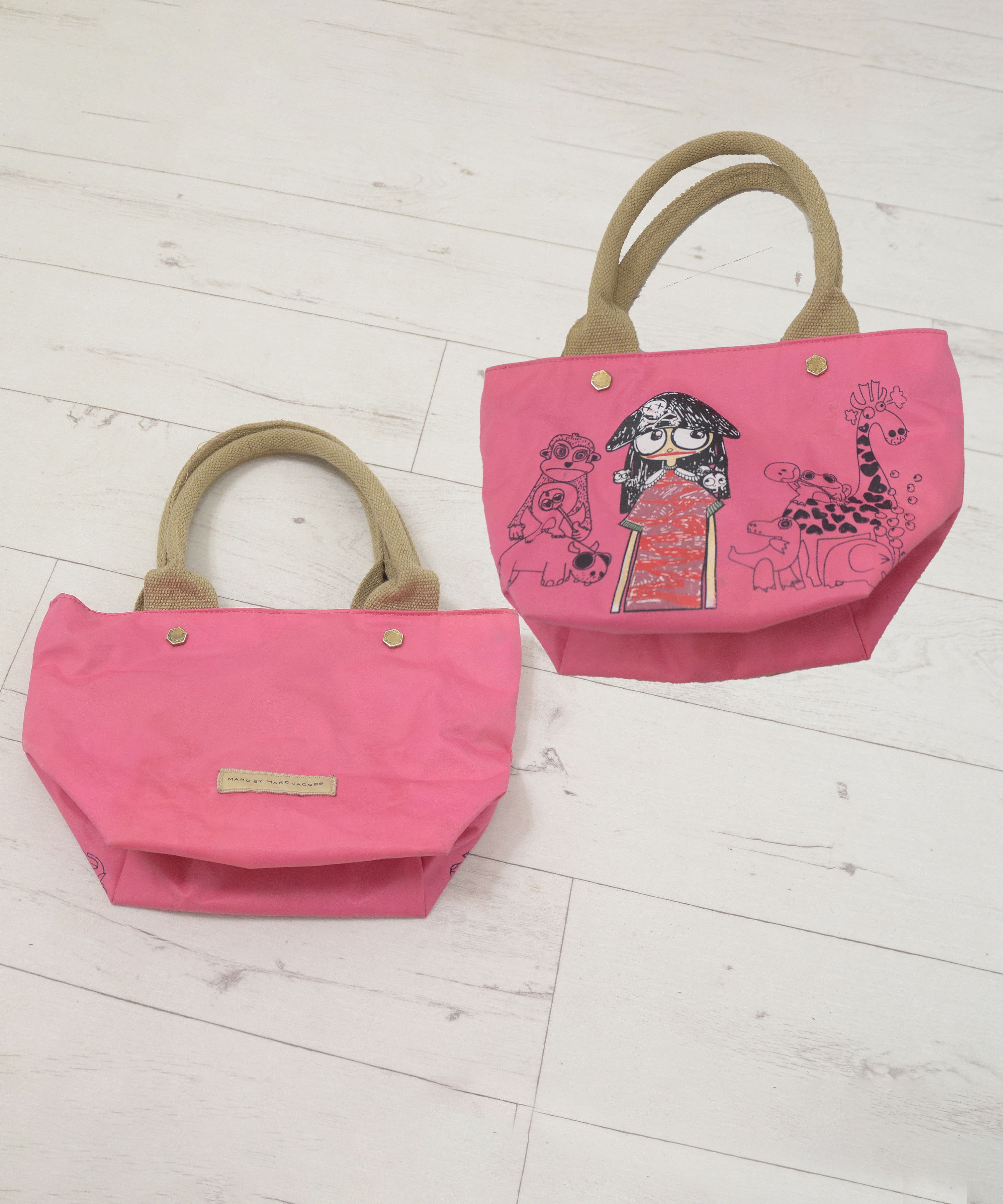 Marc Jacobs × Marc by Marc Jacobs Marc By Marc Jacobs Tote Bag MJ Miss Marc Pirate Pink Size ONE SIZE - 1 Thumbnail