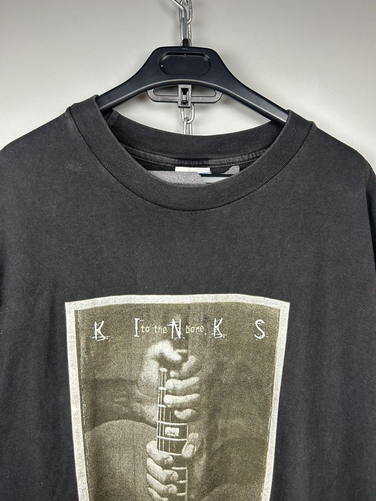 Band Tees × Vintage Vintage The Kinks Ray Davies 1996 Tour T Shirt Size US XL / EU 56 / 4 - 2 Thumbnail