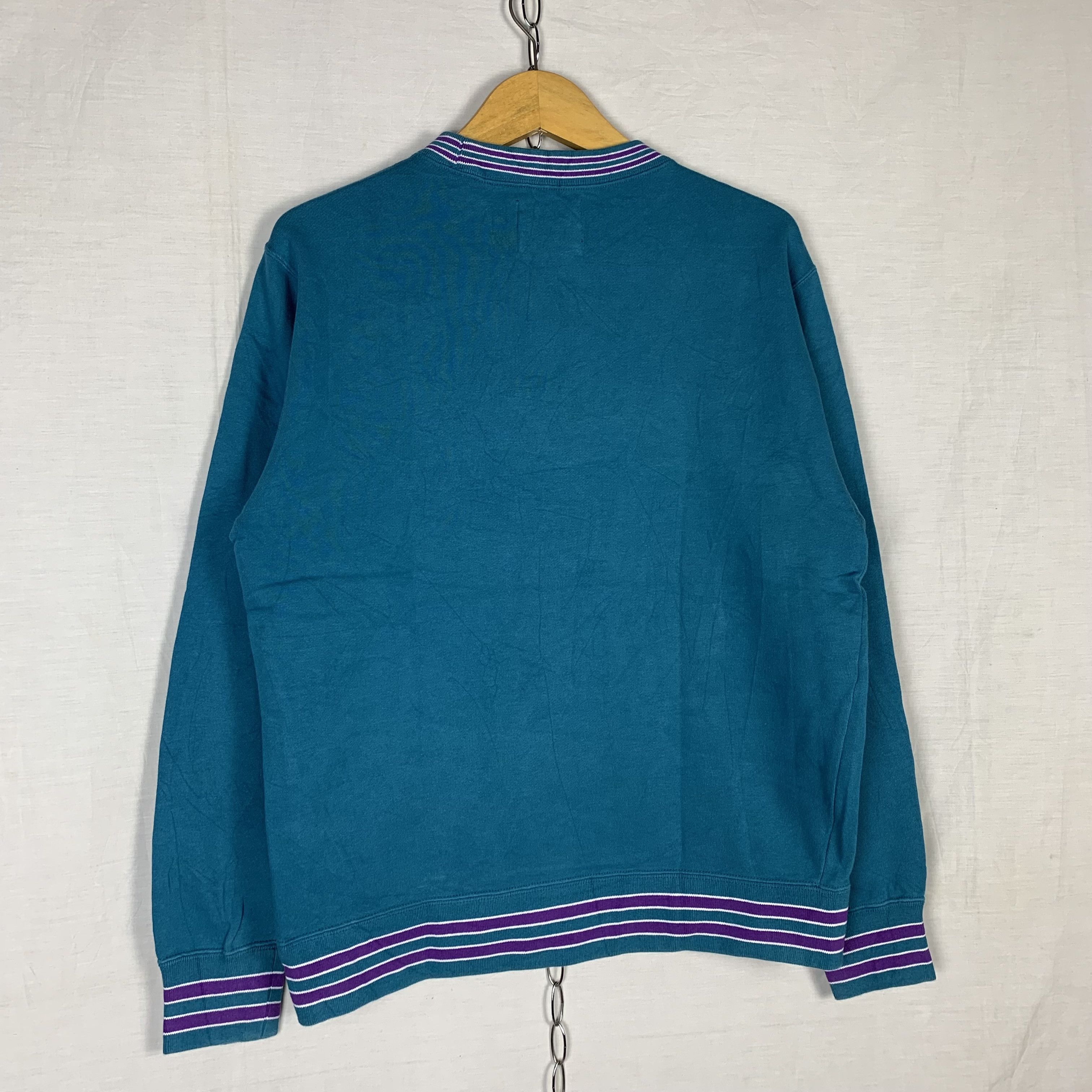 Champion Vintage Champion Sweatshirt Crewneck Size US L / EU 52-54 / 3 - 4 Thumbnail