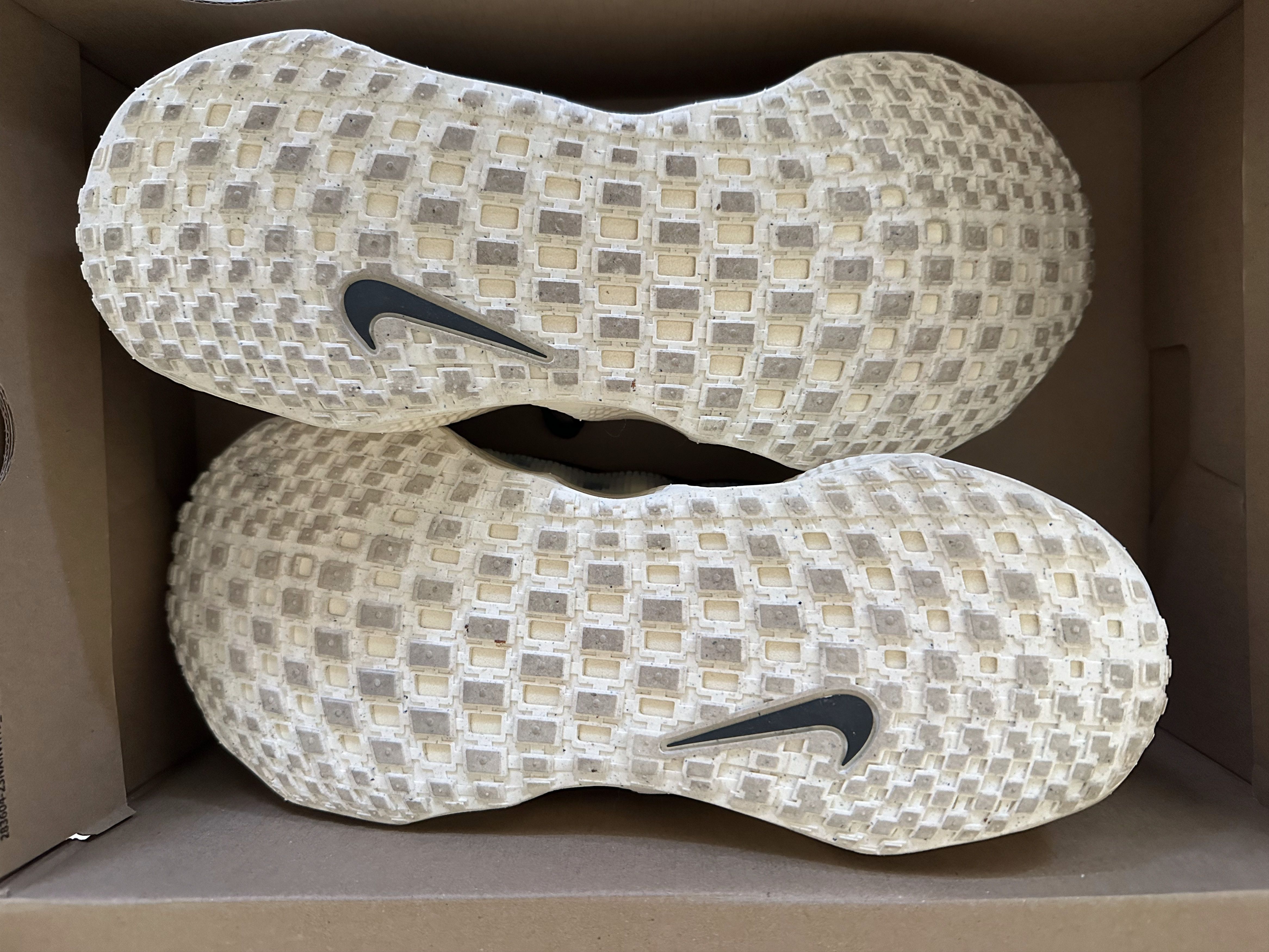 Nike Ava Rover Size US 10.5 / EU 43-44 - 7 Thumbnail