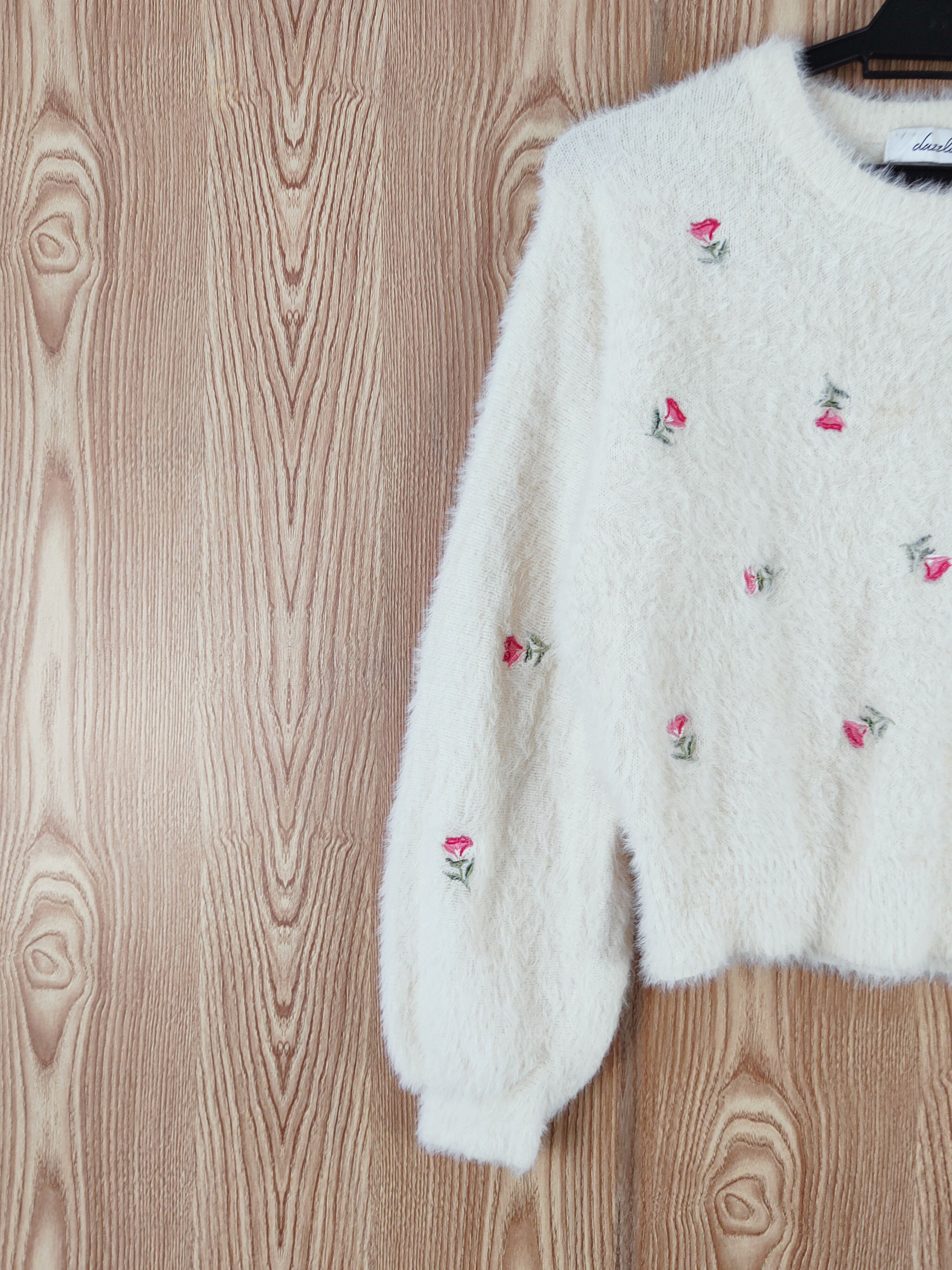Japanese Brand × Vintage Artists Dazzlin Cream Fur Mohair Knitwear Size S / US 4 / IT 40 - 3 Thumbnail