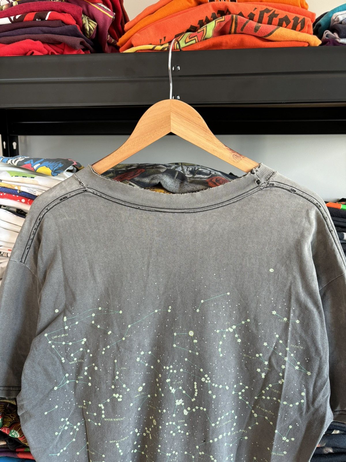 Other 1992 Heavenly Bodies Constellations distressed tee sz XL Size US XL / EU 56 / 4 - 7 Thumbnail