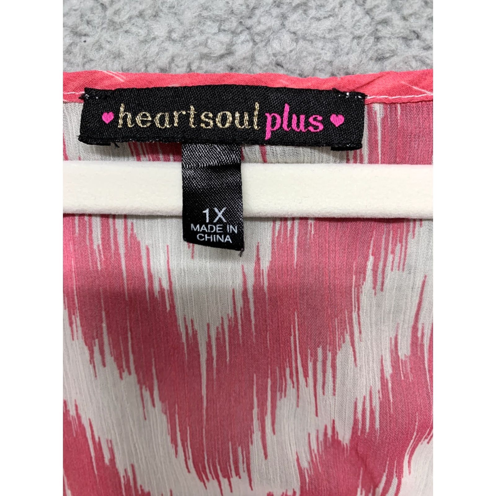 Vintage Heart Soul Pink White Semi-Sheer Shirt 1X Chevron Scoop Neck 3/4 Sleeves Raglan Sleeve Women Blouse Tunic Vintage No N/A Size XL / US 12-14 / IT 48-50 - 7 Thumbnail