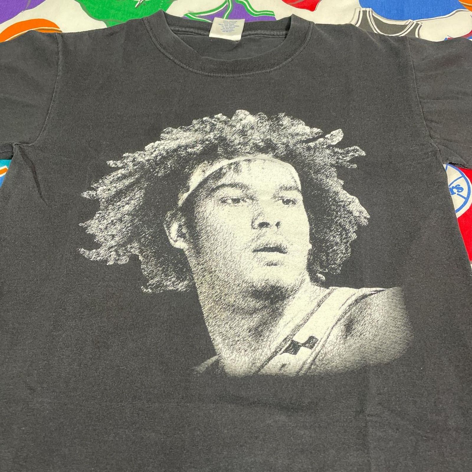 NBA × Vintage Y2K 2000s NBA Anderson Varejao Cleveland Cavaliers Mens Tee Size US S / EU 44-46 / 1 - 3 Thumbnail