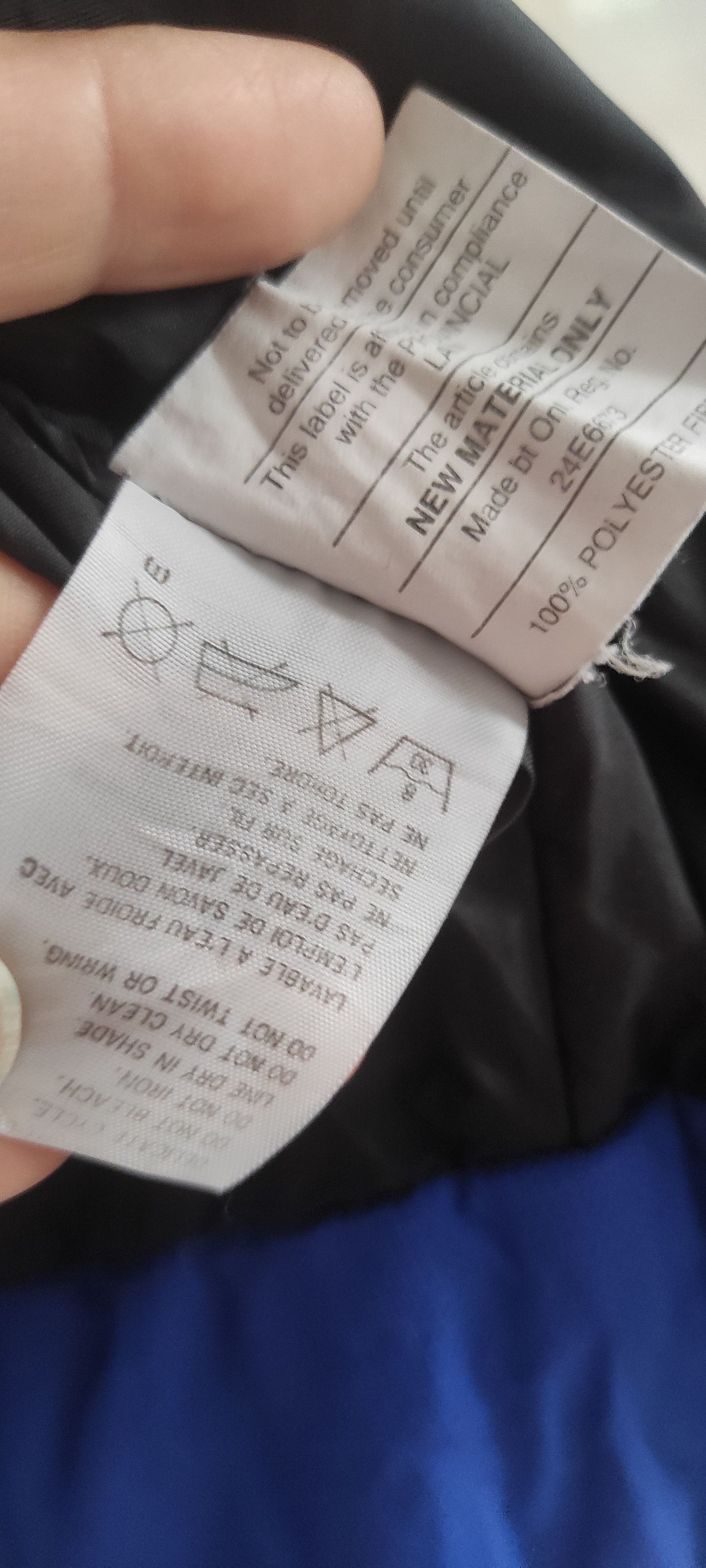 Descente Descente North America Lined Ski SnowBoard Jacket Size L Size US L / EU 52-54 / 3 - 19 Thumbnail