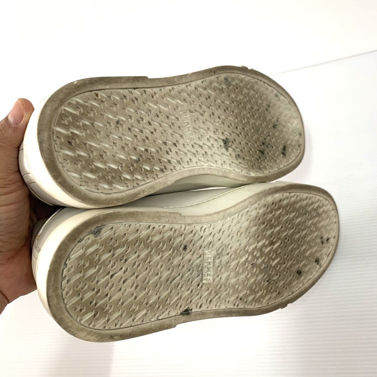 Hermes HERMES WHITE PEGASE SNEAKERS Pre-Owned Shoes Size US 6.5 / EU 39-40 - 8 Thumbnail