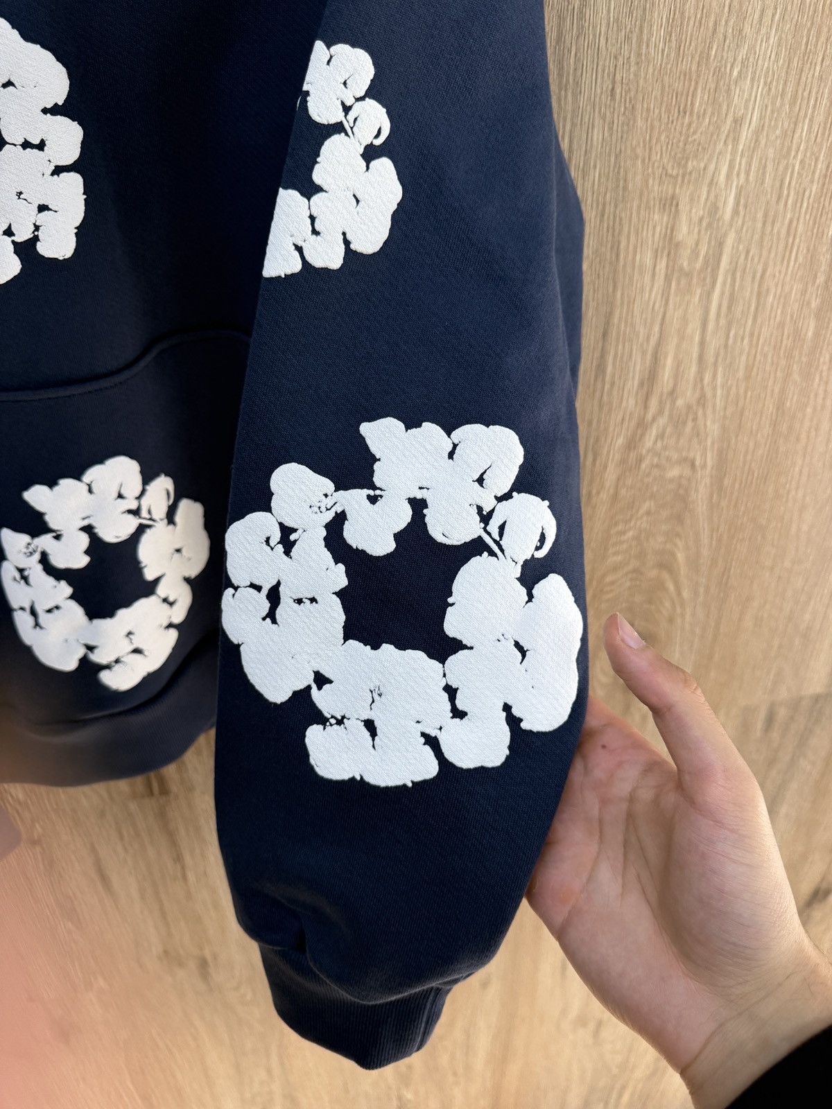DENIM TEARS Denim Tears Navy Flower Hoodie Size US M / EU 48-50 / 2 - 5 Thumbnail