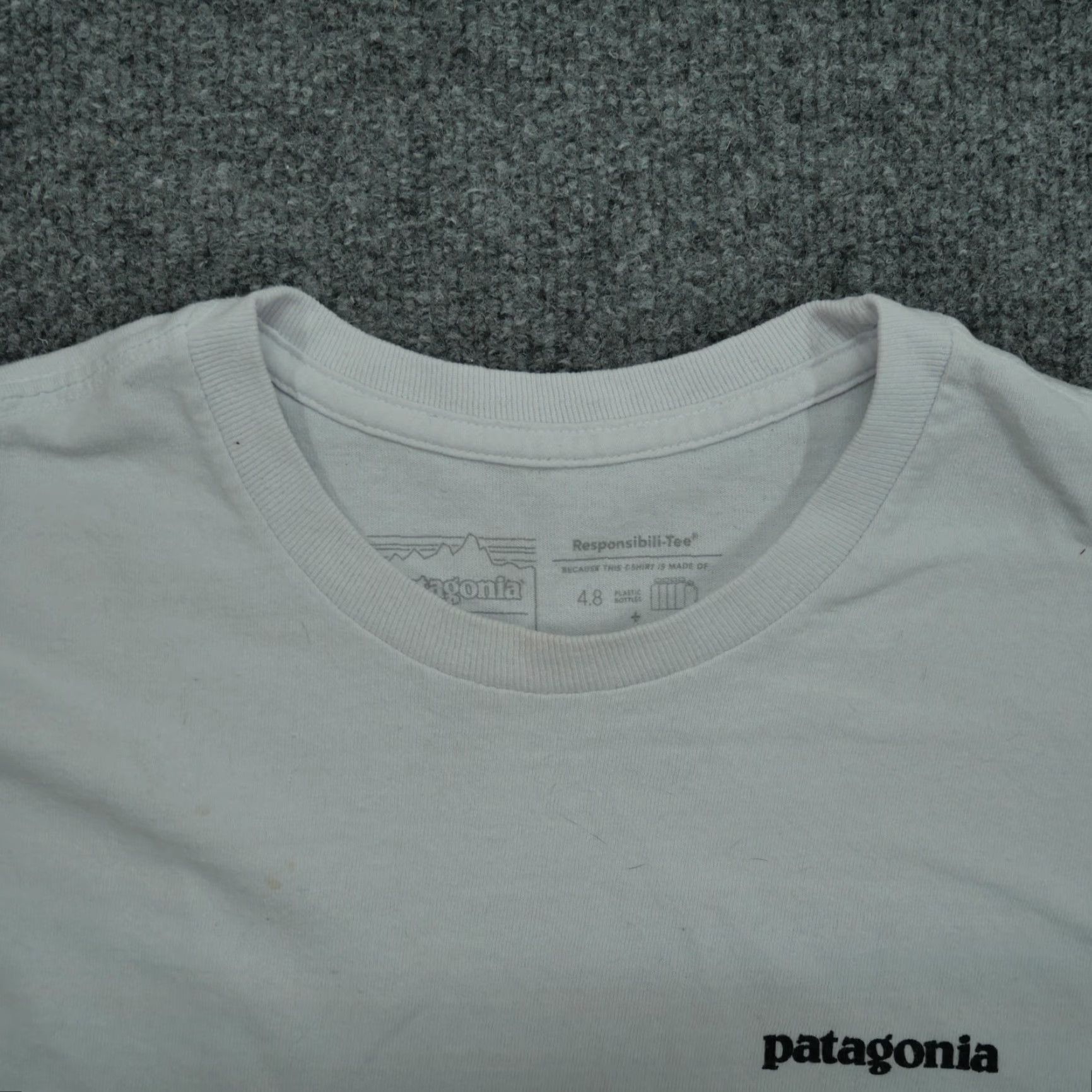 Patagonia Patagonia T Shirt Adult Small White Logo Spell Out Long Sleeve Mens Size US S / EU 44-46 / 1 - 4 Thumbnail