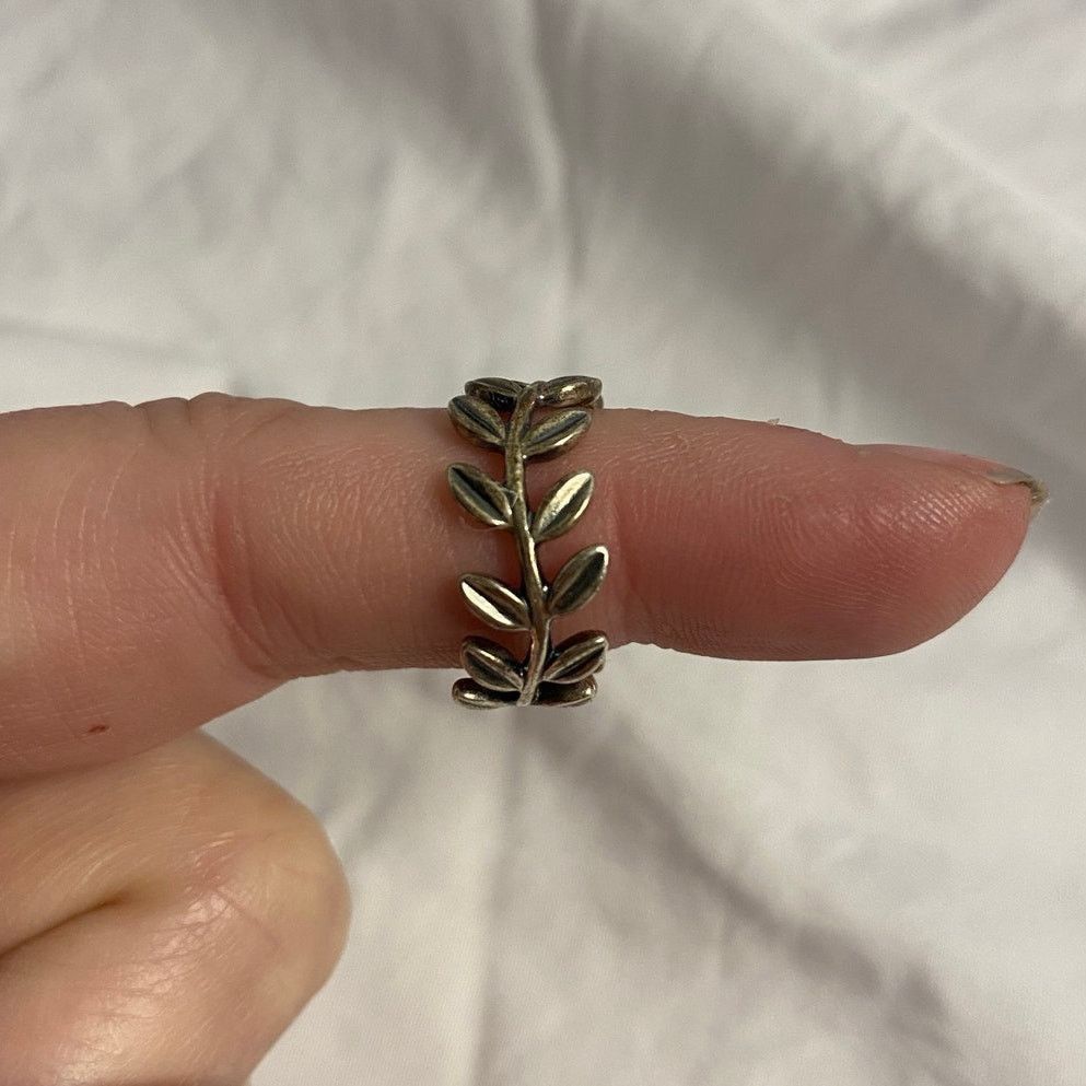 pandora Boho Olive Leaf Band Ring Silver 925 Pandora Size 6 Size ONE SIZE - 2 Thumbnail