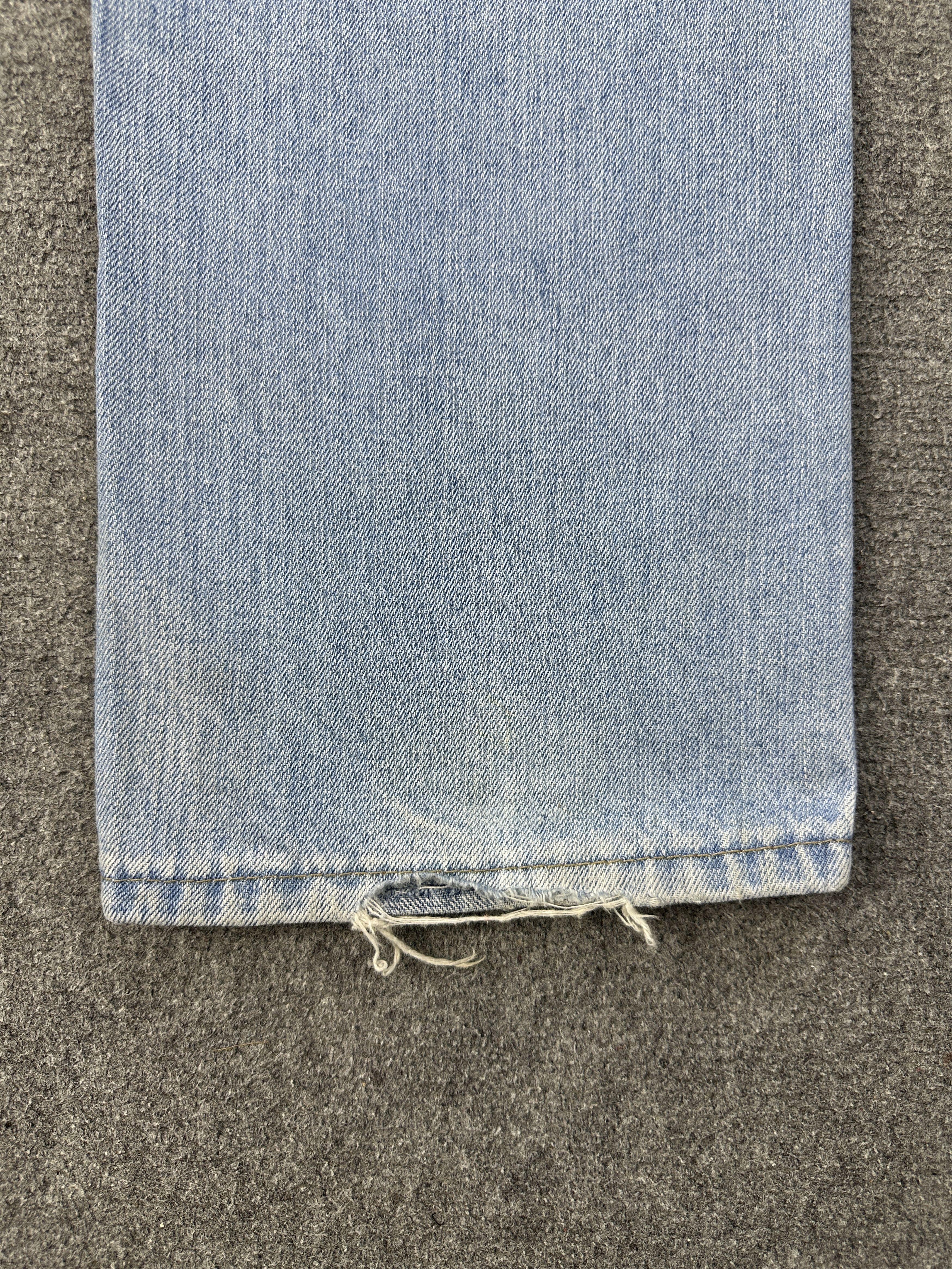Levi's Vintage Levis 501 Faded Blue Jeans 33x33 S0047 Size US 33 - 13 Thumbnail