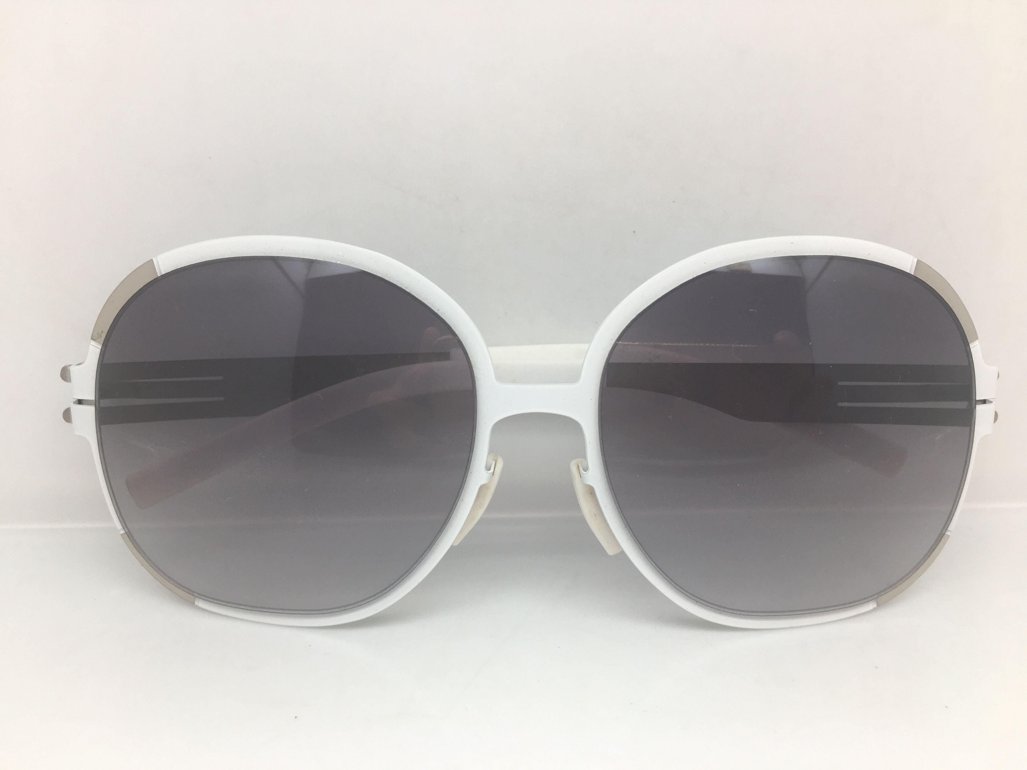 Other AC Berlin White Round Oversize Sunglasses Frame Size ONE SIZE - 7 Thumbnail