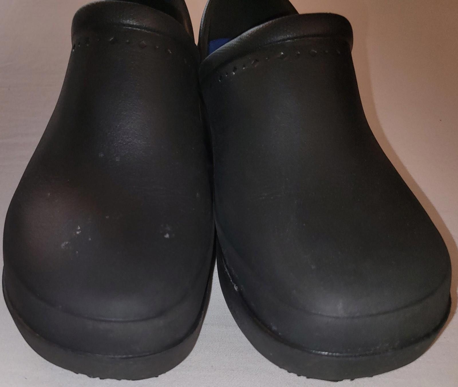 Designer shoes for crews women's size7.5 blk. clogs Size US 7.5 / IT 37.5 - 2 Thumbnail