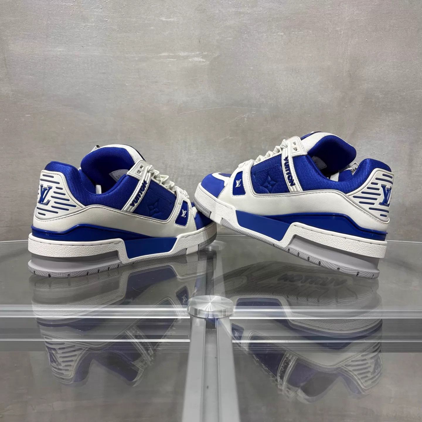 Louis Vuitton LV Trainer White Blue Embossed UK2 (36) Size US 4.5 / IT 34.5 - 5 Thumbnail