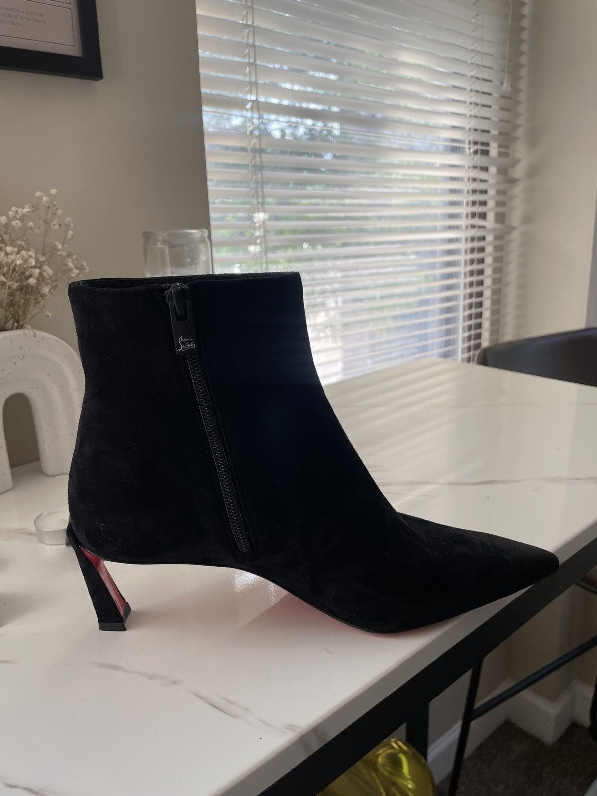 Christian Louboutin Christian Louboutin Size US 7.5 / IT 37.5 - 1 Thumbnail
