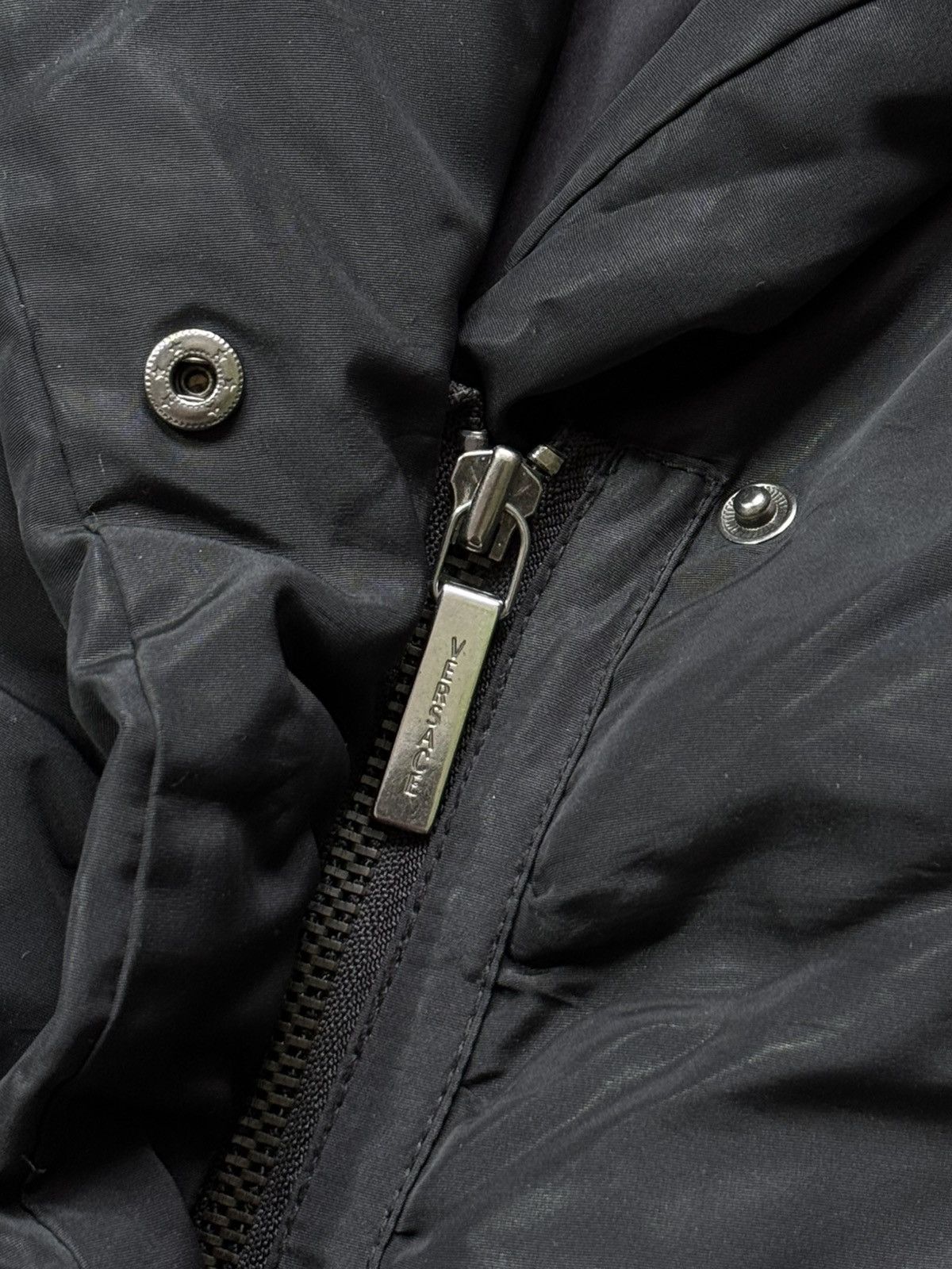 Versace × Vintage VINTAGE VERSACE SPORT 2000s MIDI DOWN PUFFER JACKET Size XS / US 0-2 / IT 36-38 - 9 Thumbnail