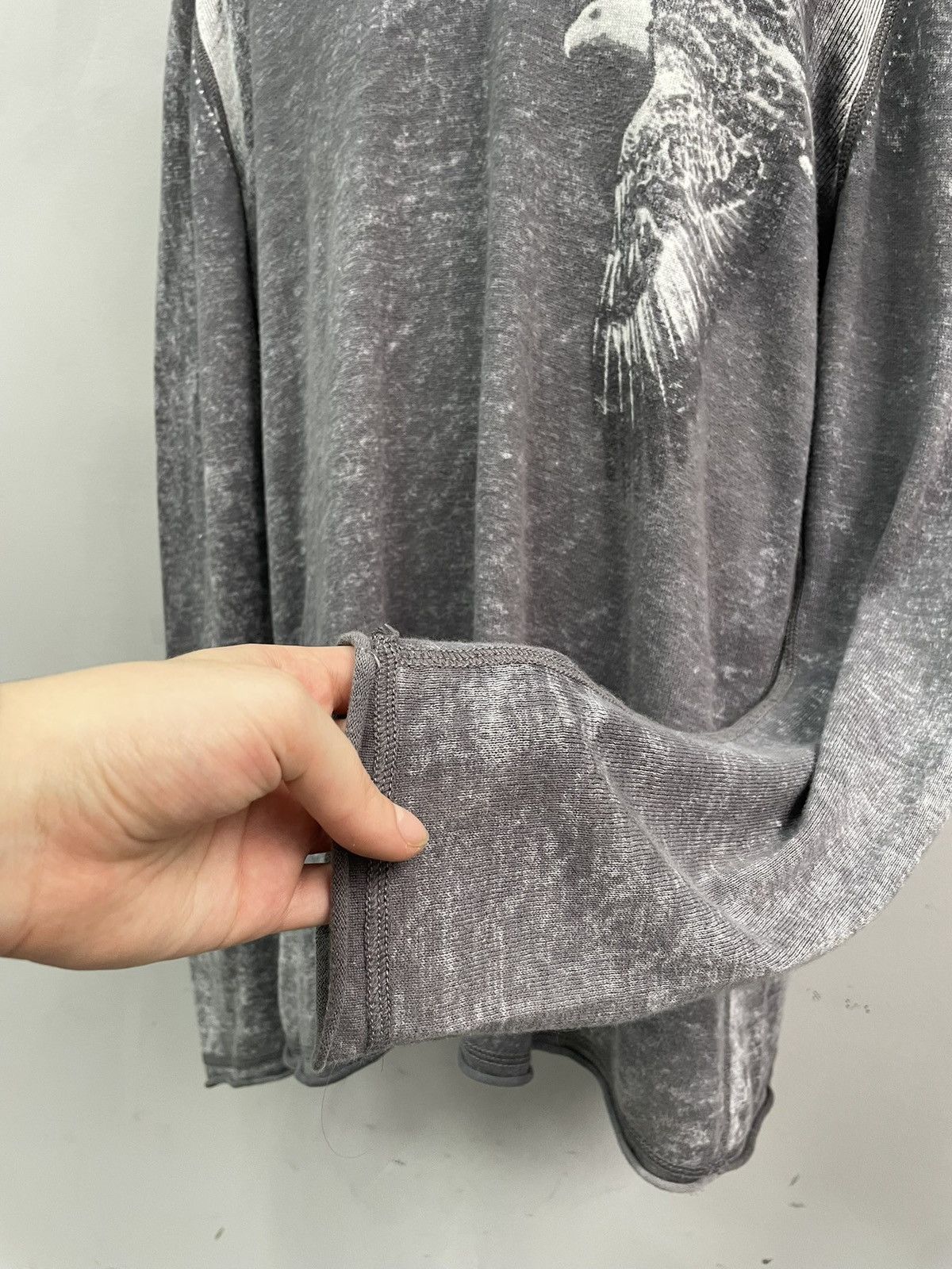 Armani Exchange Armani Exchange grey eagle print Y2K washed longsleeve Size US M / EU 48-50 / 2 - 5 Thumbnail