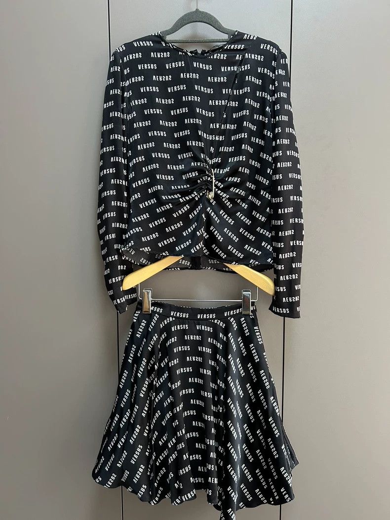 Versace Versace Silk print set Size S / US 4 / IT 40 - 2 Thumbnail