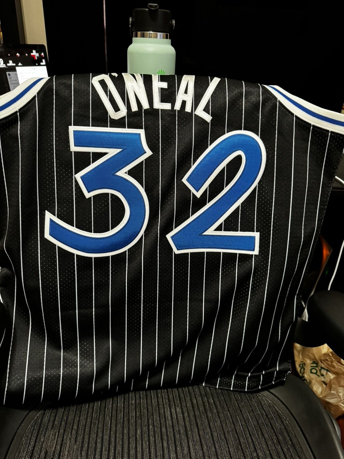 Mitchell & Ness Shaq magic jersey mitchel ness size large brand new Size US L / EU 52-54 / 3 - 2 Thumbnail