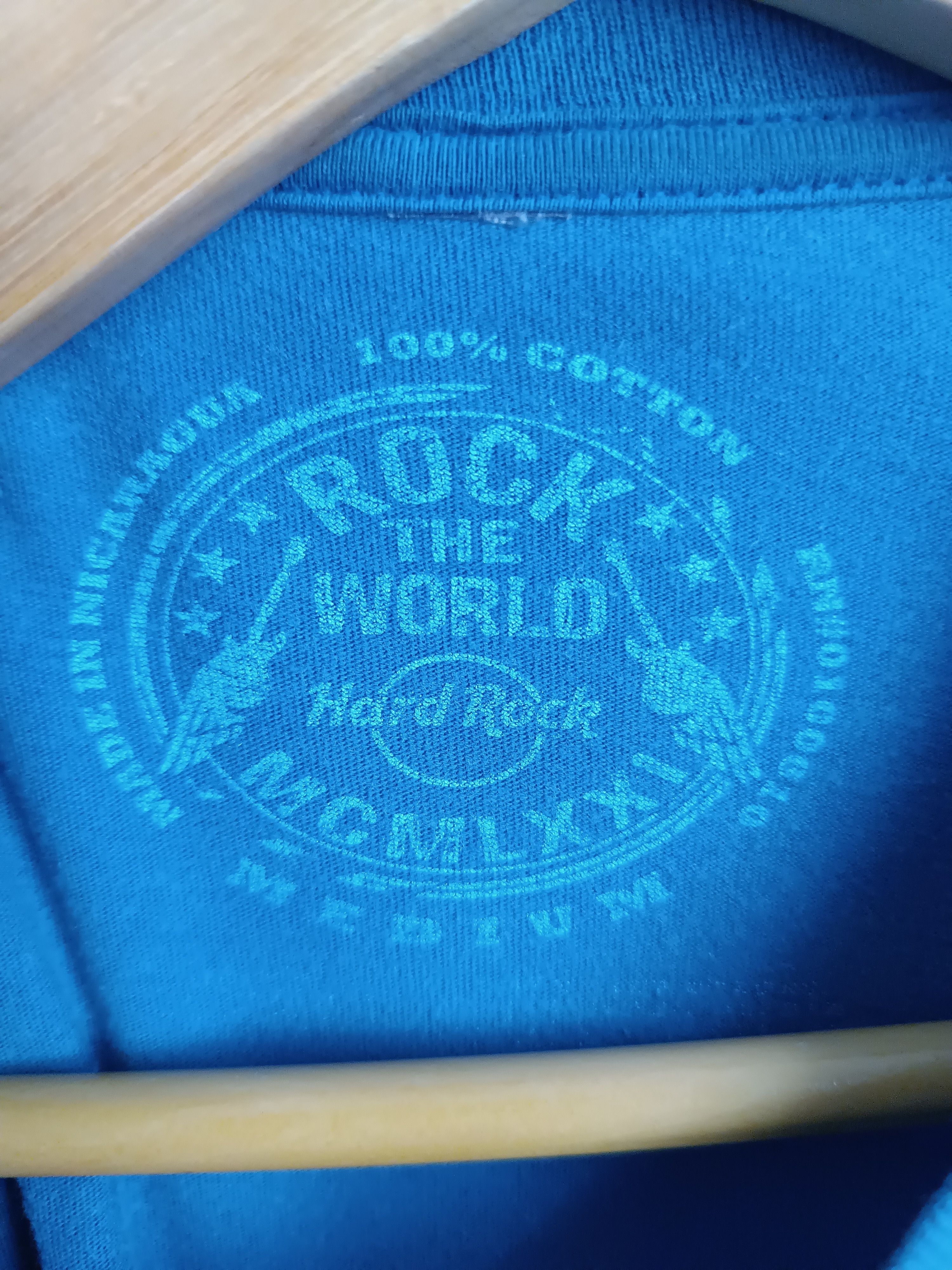 Hard Rock Cafe VINTAGE Y2K FADED HARD ROCK MANCHESTER VERY RARE TEE Size US M / EU 48-50 / 2 - 9 Thumbnail