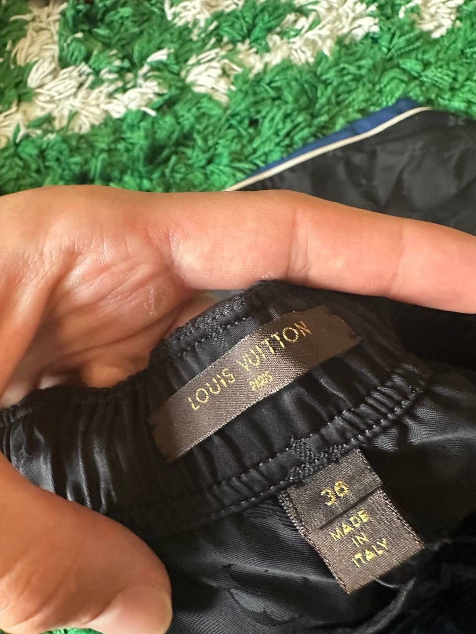 Louis Vuitton Louis Vuitton Monogram Silk Pants Size US 32 / EU 48 - 2 Thumbnail