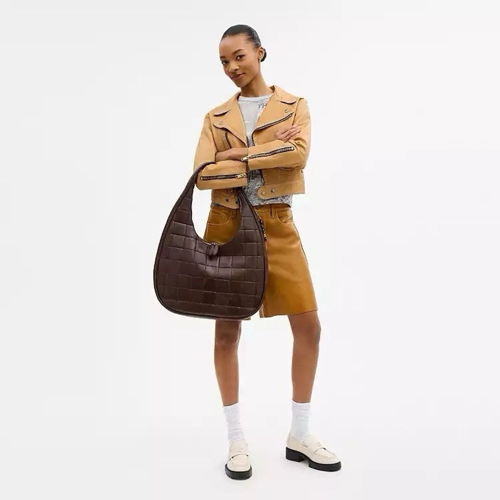 Coach NWT Coach Large Crescent Shoulder Bag Leather CCM66 Maple Size ONE SIZE - 7 Thumbnail