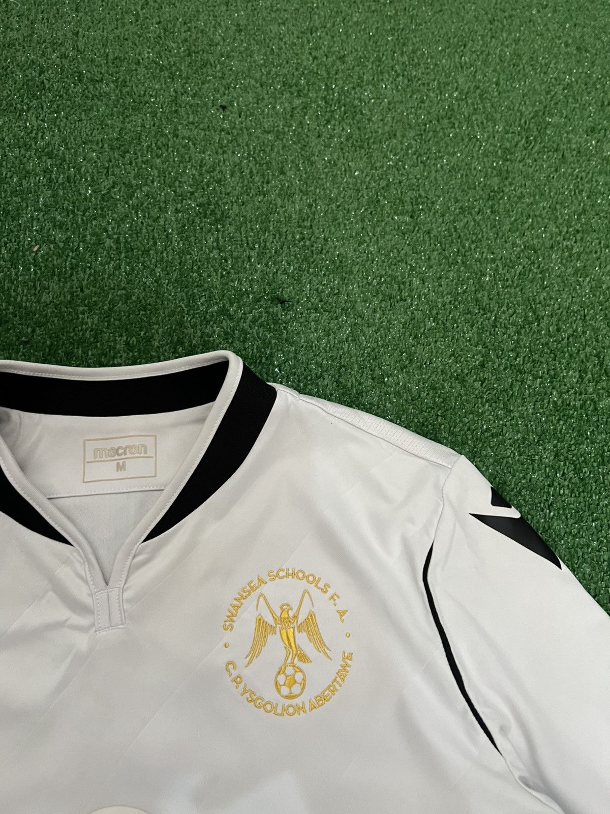 Macron Swansea Academy Jersey Size US M / EU 48-50 / 2 - 3 Thumbnail