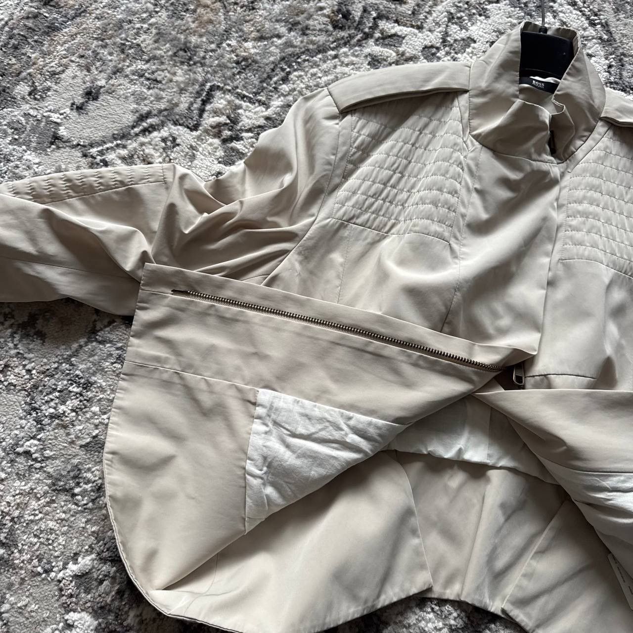 Hugo Boss Vintage Hugo Boss Avantgarde Nylon Utility Bomber Jacket Size L / US 10 / IT 46 - 11 Thumbnail
