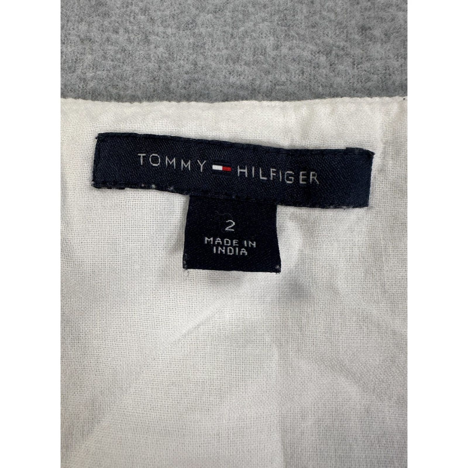 Tommy Hilfiger Tommy Hilfiger Dress Womens 2 White Sleeveless V-Neck Eyelet Hem Cotton Sheath Size XS / US 0-2 / IT 36-38 - 7 Thumbnail