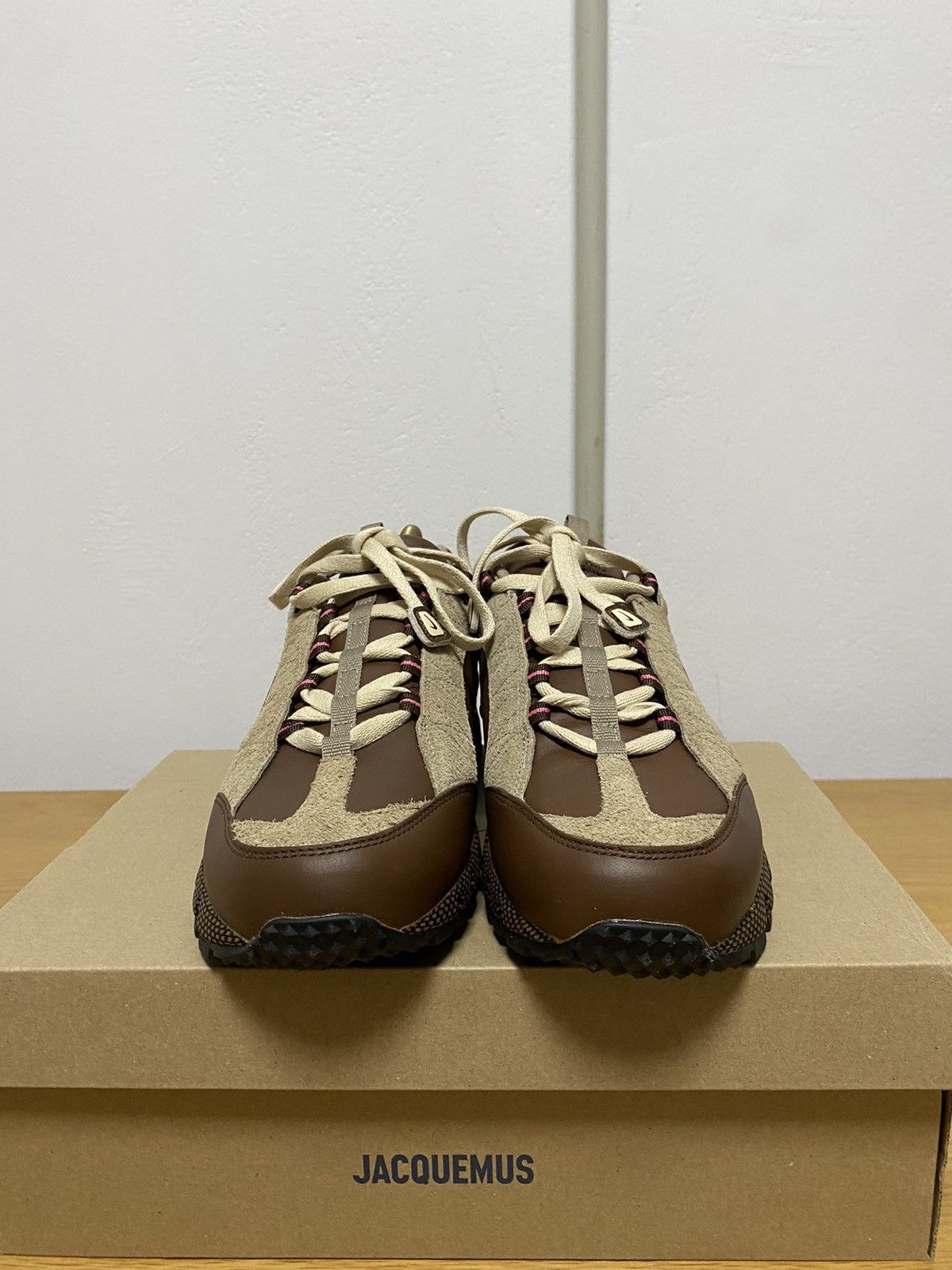 Jacquemus × Nike Nike x Jacquemus Air Humara LX Ale Brown Gold Size US 10.5 / EU 43-44 - 3 Thumbnail