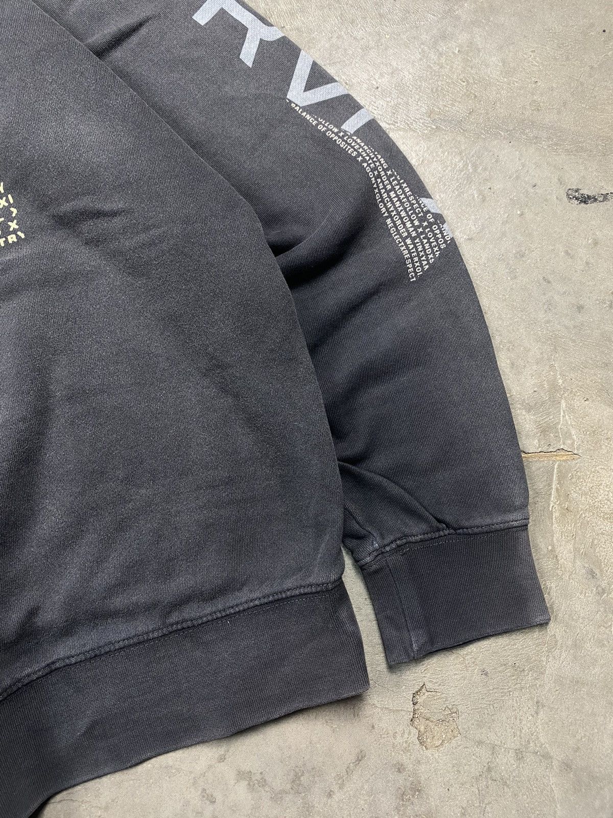 RVCA RVCA Surf Sunfaded Washed Pullover Size US M / EU 48-50 / 2 - 3 Thumbnail