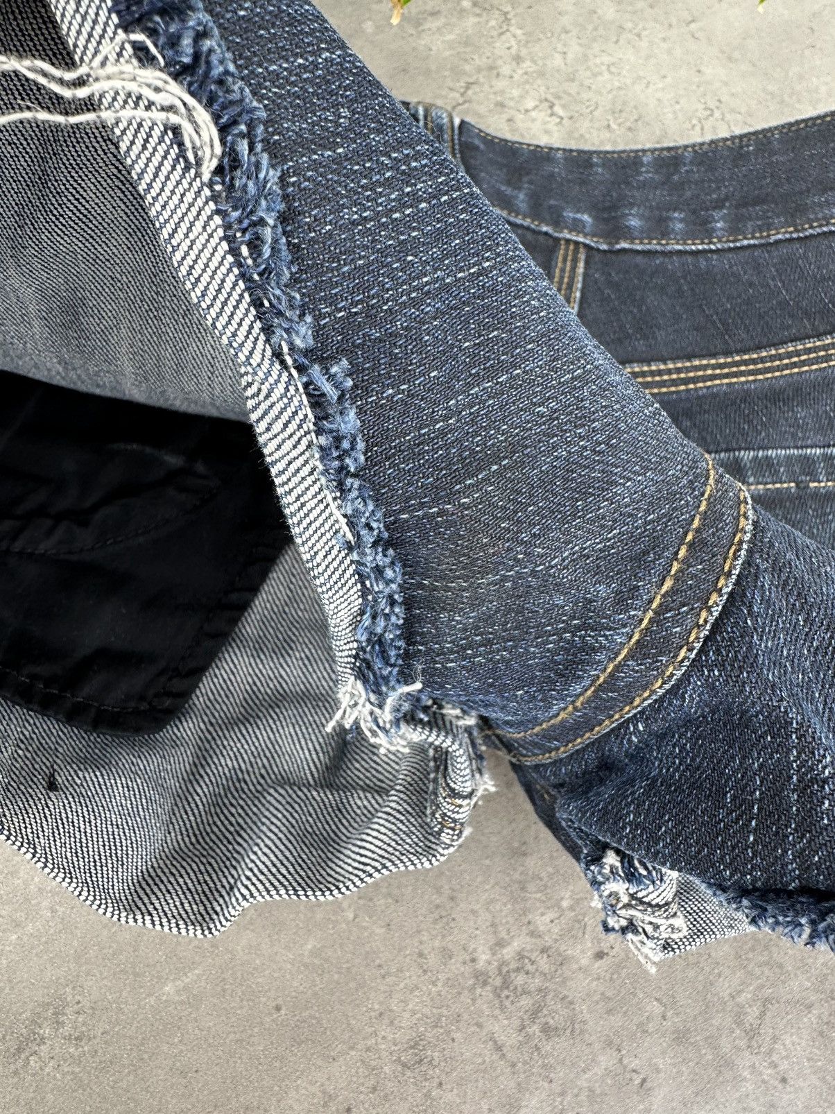 CLOSED Closed Marithe Francois Gibraud Denim Shorts Size 26" / US 2 / IT 38 - 9 Thumbnail