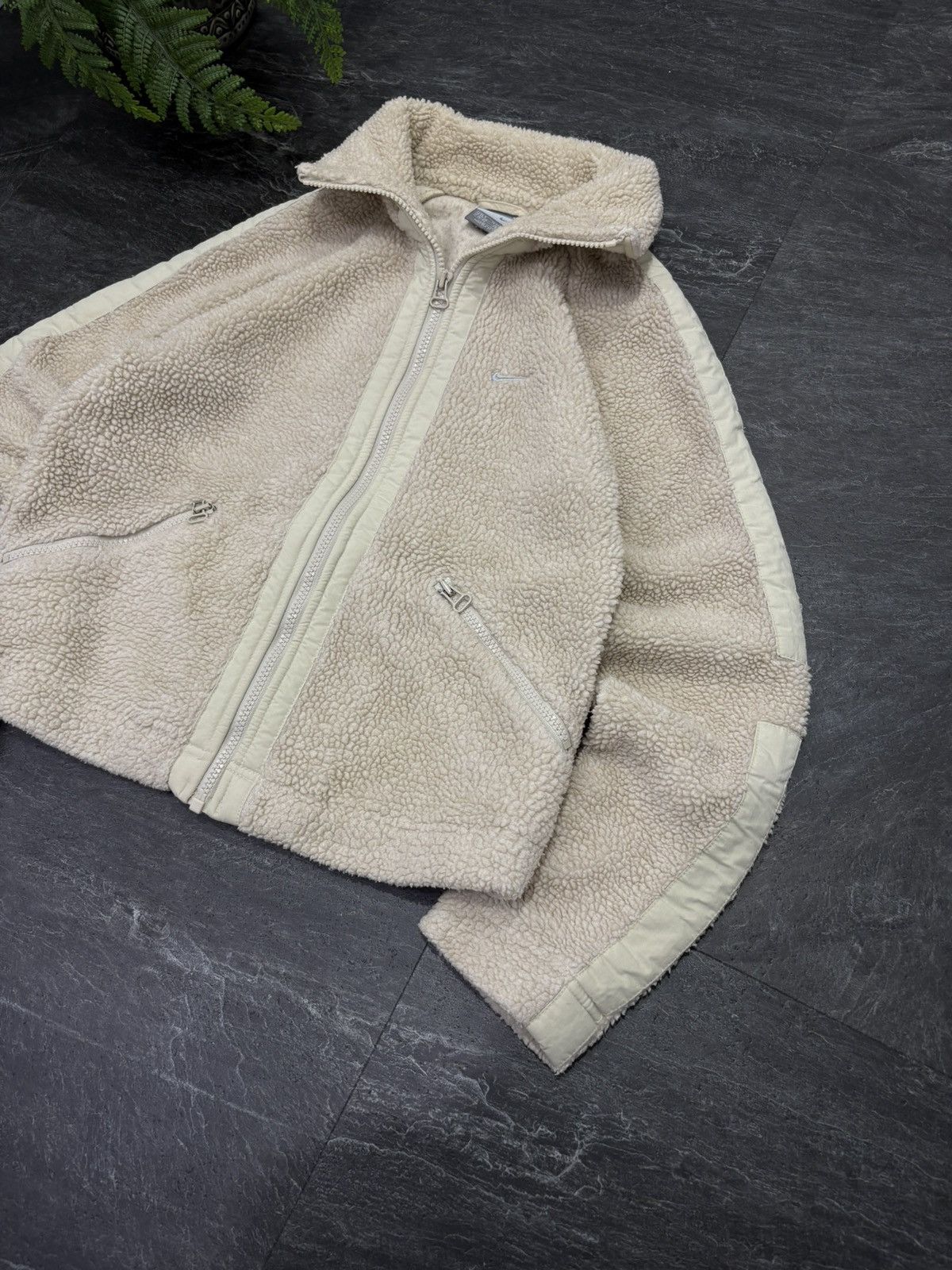 Nike 00s Vintage Nike Fleece Fur Swoosh Logo Retro Y2K Size S / US 4 / IT 40 - 3 Thumbnail