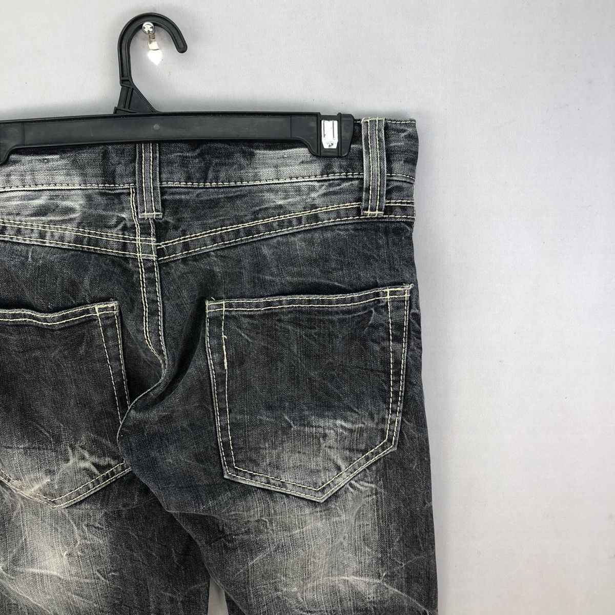 Japanese Brand Vintage 2000s Avail Crinkle Effect Dark Wash Denim -Tapered Size US 31 - 7 Thumbnail