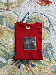 Supreme 2024 chair shirt