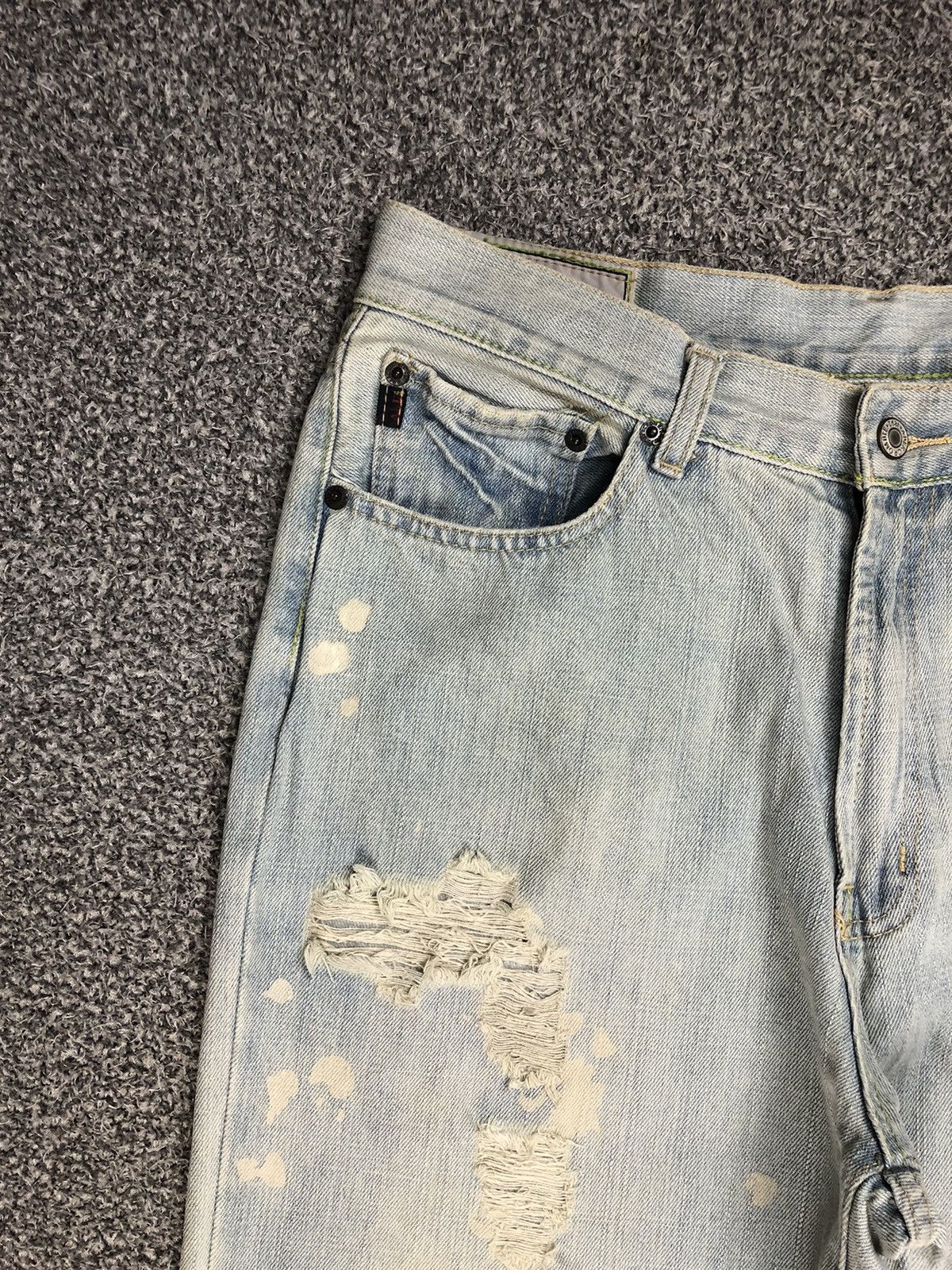 Abercrombie & Fitch Vintage Crazy Distressed Abercrombie And Fitch Flare Jeans Size US 33 - 4 Thumbnail