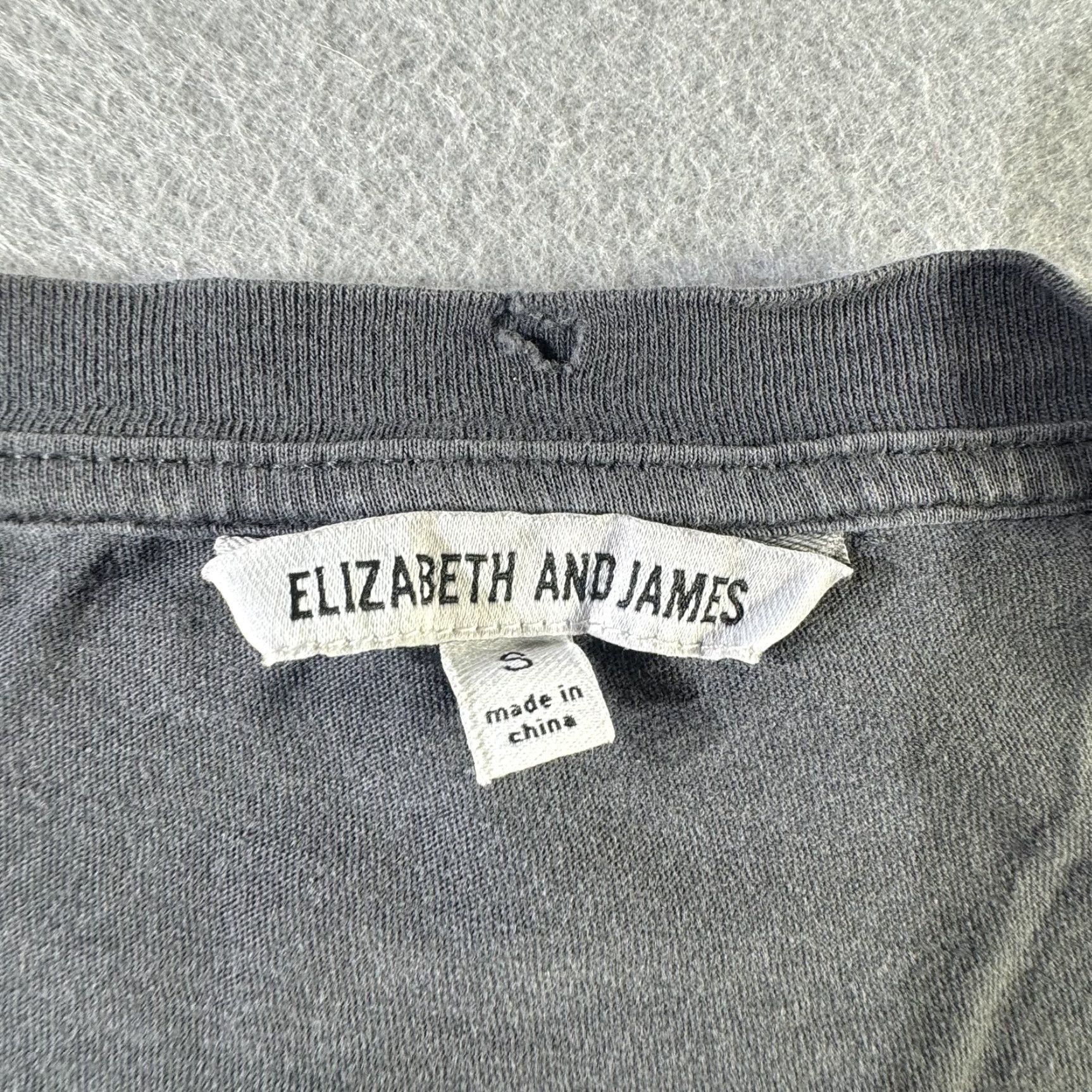 Elizabeth and James Elizabeth And James AC/DC T-Shirt Womens Small Gray Highway To Hell Tour Distressed Graphic Tee Size S / US 4 / IT 40 - 5 Thumbnail