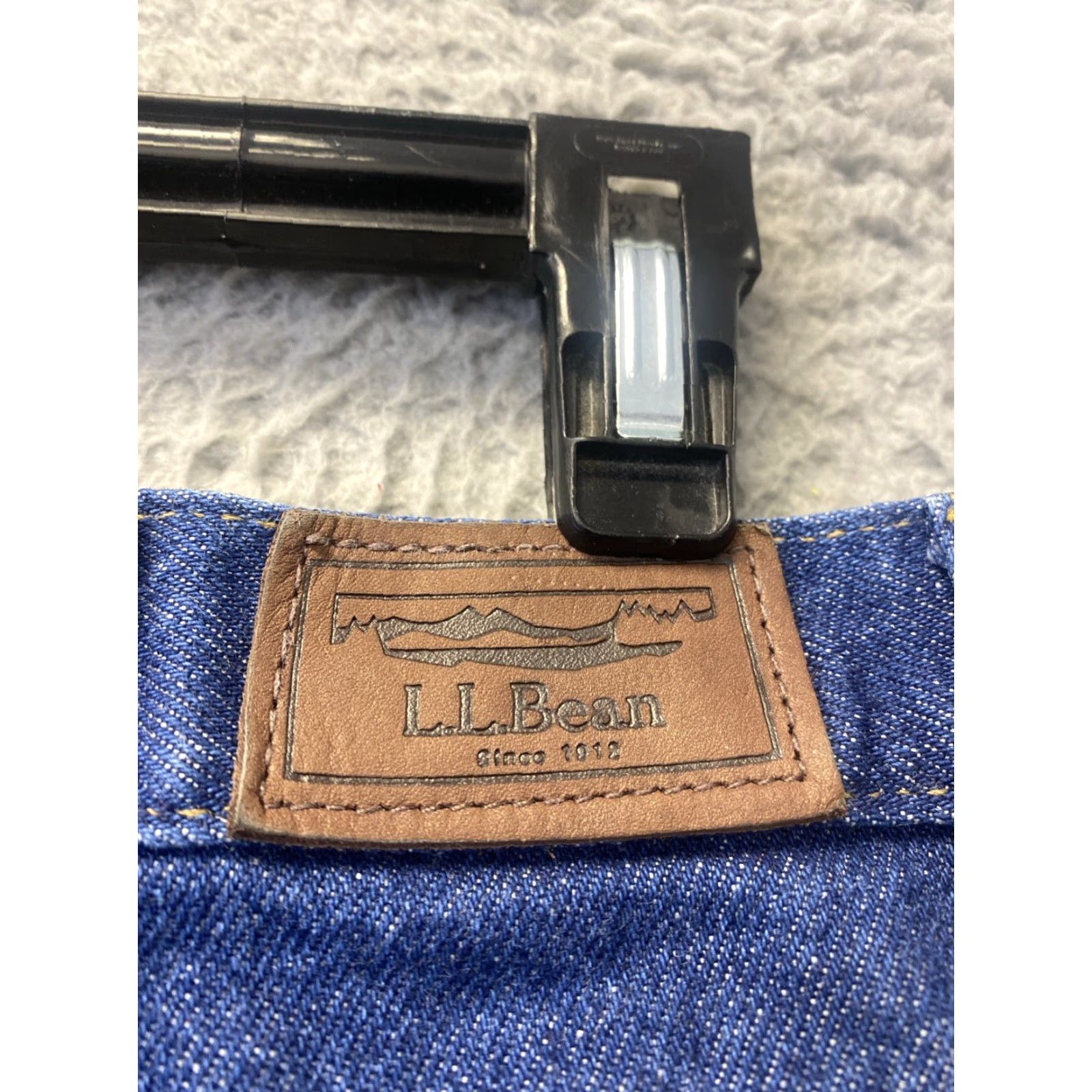 Vintage L.L. Bean Jeans Mens 38x34 Blue Medium Wash Straight Fit Denim 90s Size US 38 / EU 54 - 7 Thumbnail