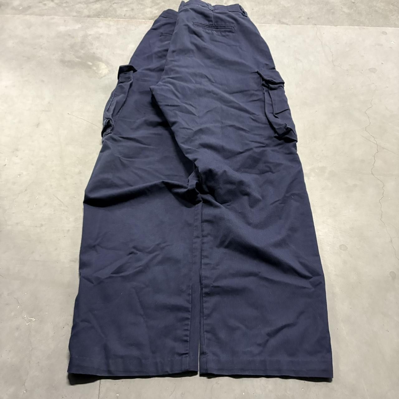 Japanese Brand × Vintage Crazy Vintage Y2K/2000s Baggy Navy Blue Workwear Style Cargo Pants! Size US 38 / EU 54 - 6 Thumbnail