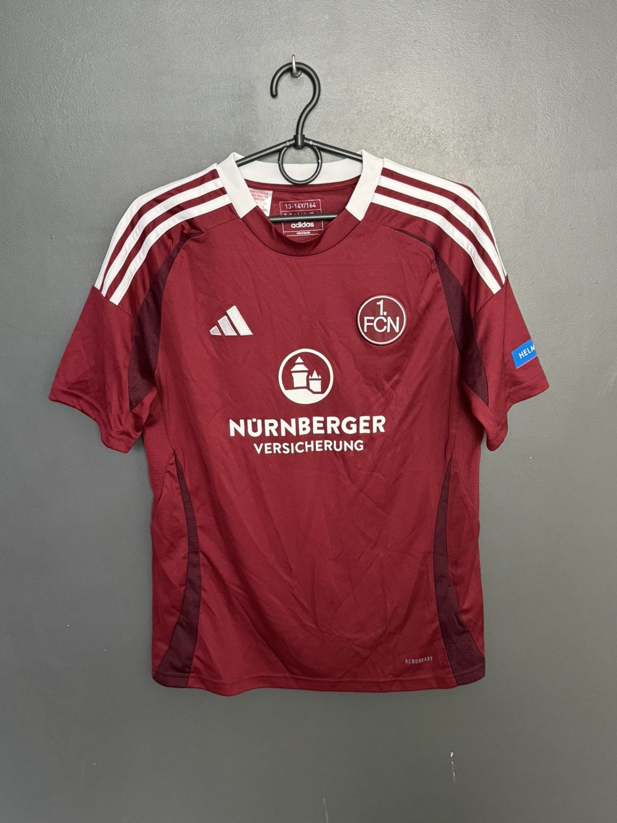 Adidas KIDS FC Nurnberg 24/25 Home Football Jersey T-Shirt Size US XS / EU 42 / 0 - 1 Thumbnail
