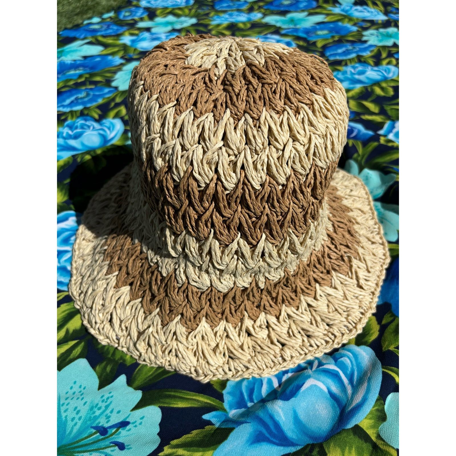 & Other Stories Paper Bucket Hat Size ONE SIZE - 1 Thumbnail