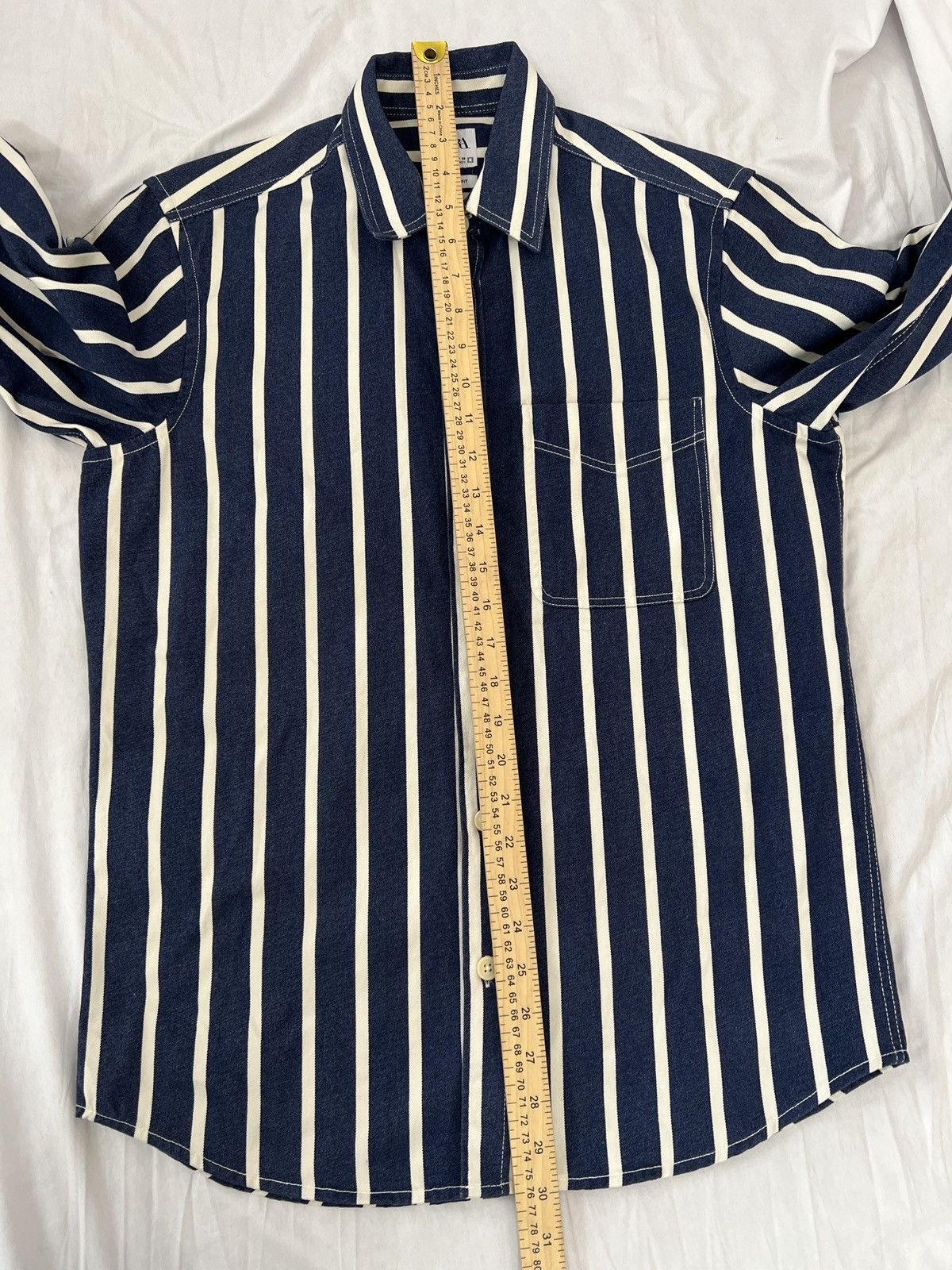 Zara NWOT Zara Navy and White Stripe Men’s Shirt 100% cotton Size US S / EU 44-46 / 1 - 10 Thumbnail