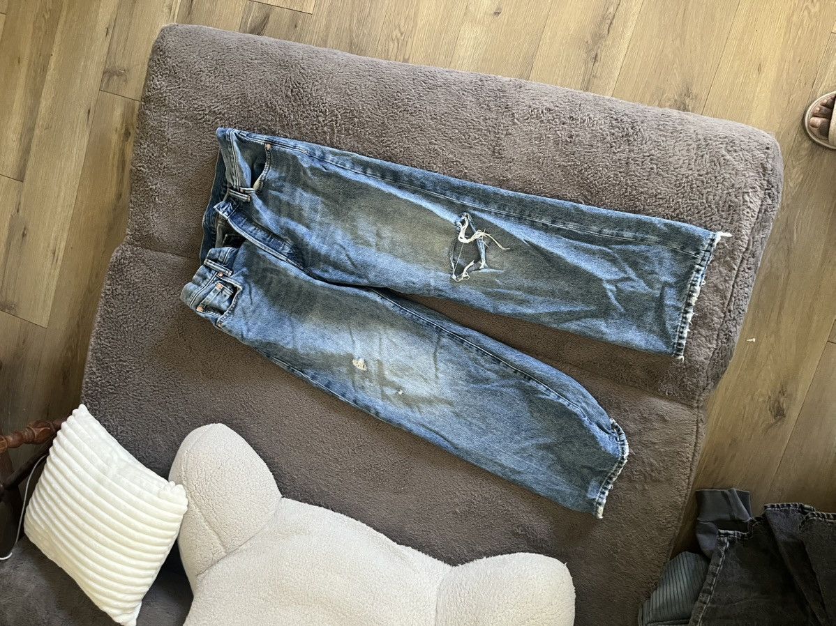 Gap Ripped Gap Denim Jeans Size US 32 / EU 48 - 1 Thumbnail